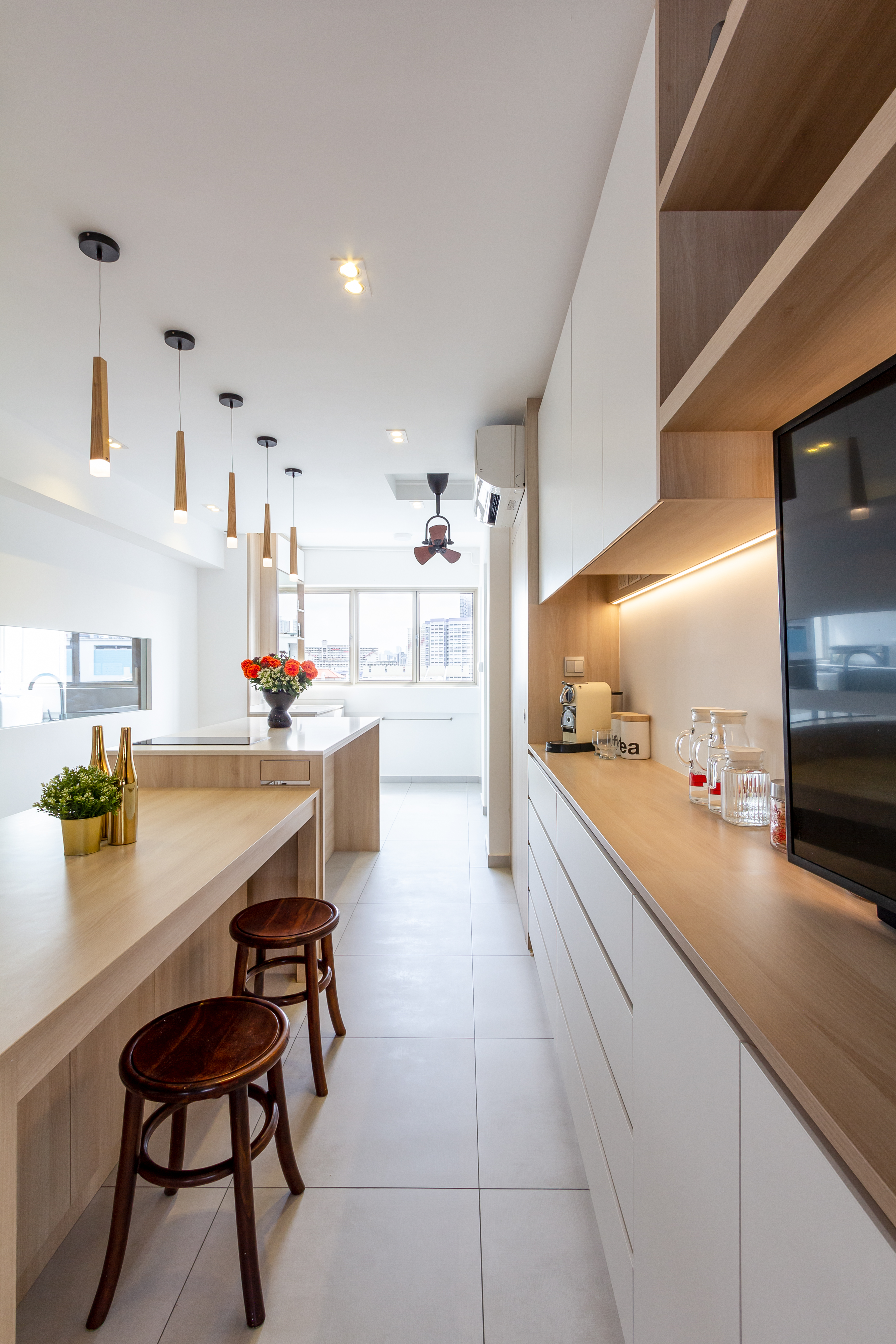 Scandinavian Design - Kitchen - HDB Executive Apartment - Design by Fineline Design Pte Ltd