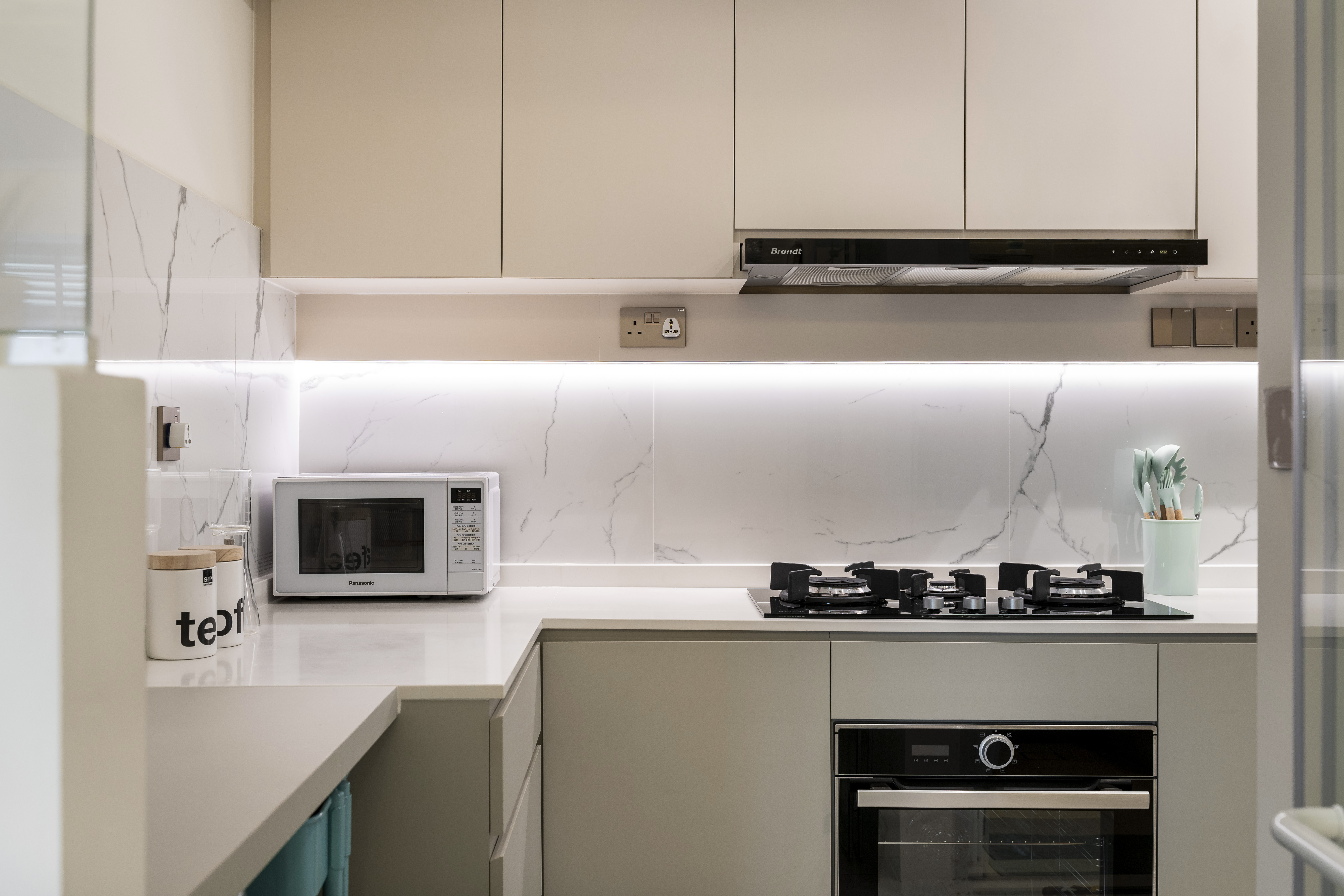Others, Scandinavian Design - Kitchen - HDB 4 Room - Design by Fineline Design Pte Ltd