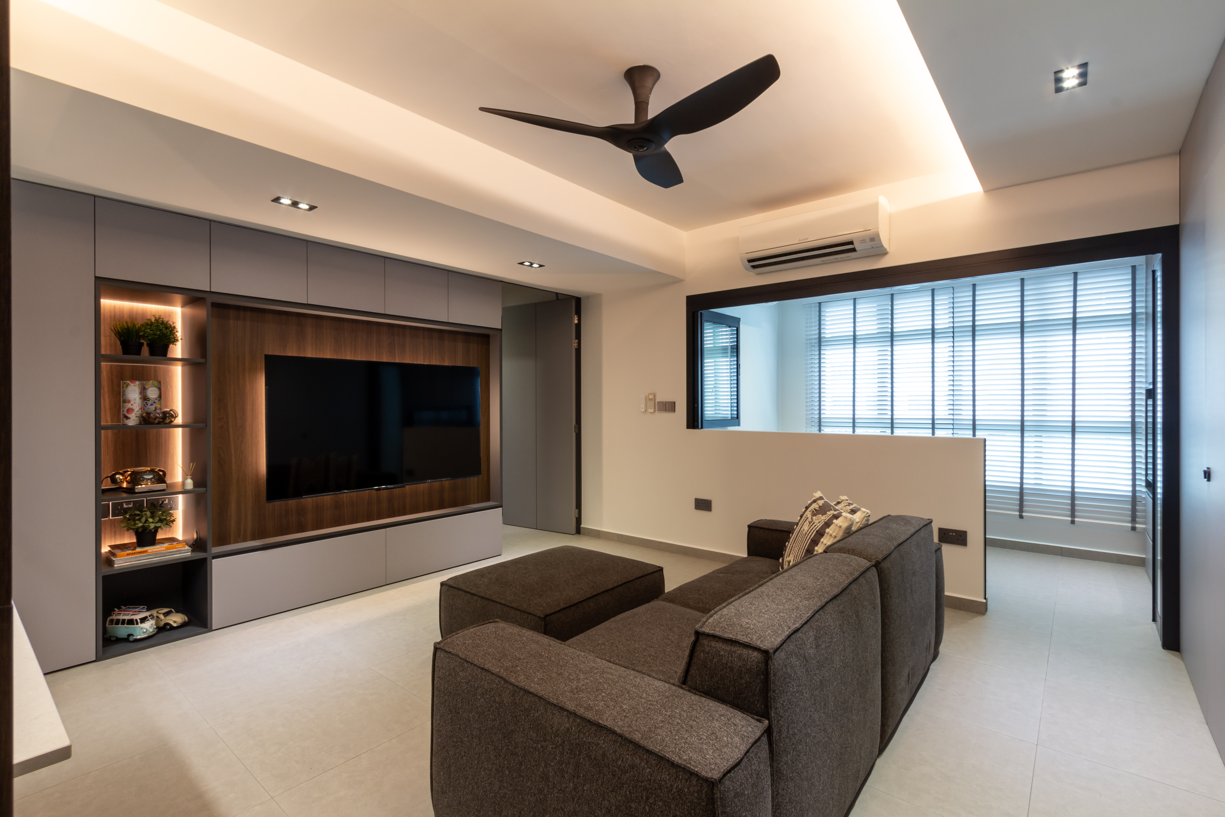 Contemporary, Modern Design - Living Room - HDB 4 Room - Design by Fineline Design Pte Ltd