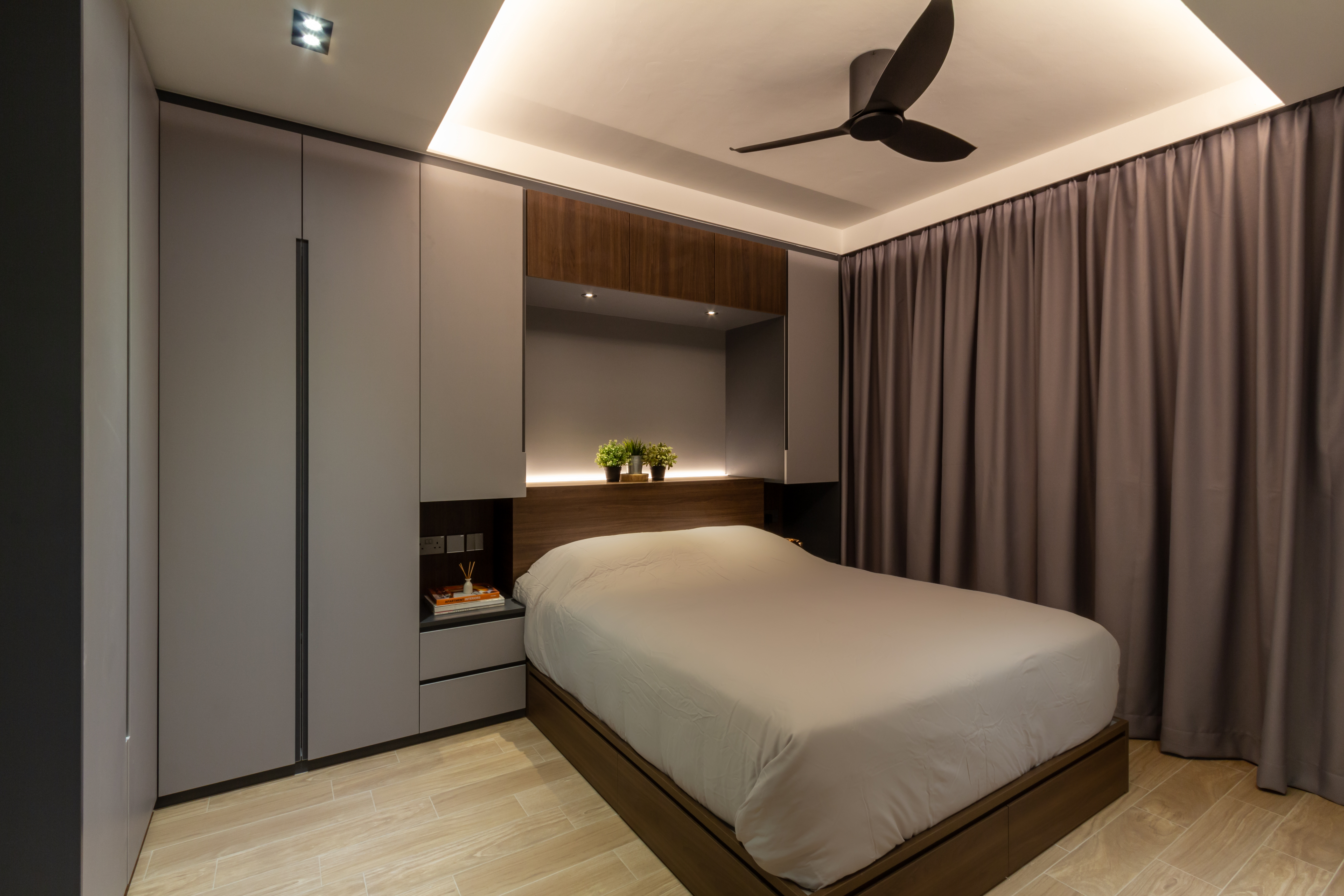 Contemporary, Modern Design - Bedroom - HDB 4 Room - Design by Fineline Design Pte Ltd