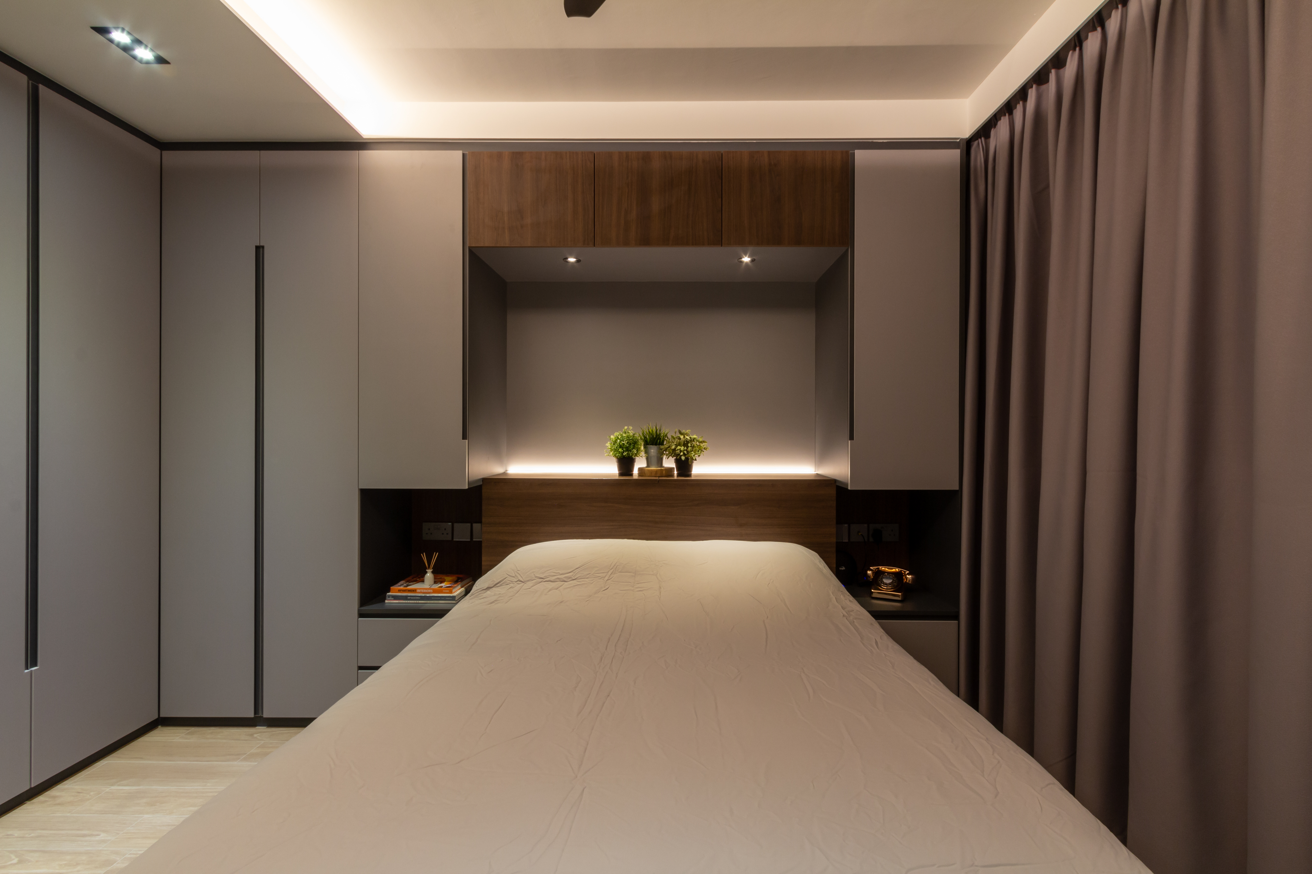 Contemporary, Modern Design - Bedroom - HDB 4 Room - Design by Fineline Design Pte Ltd