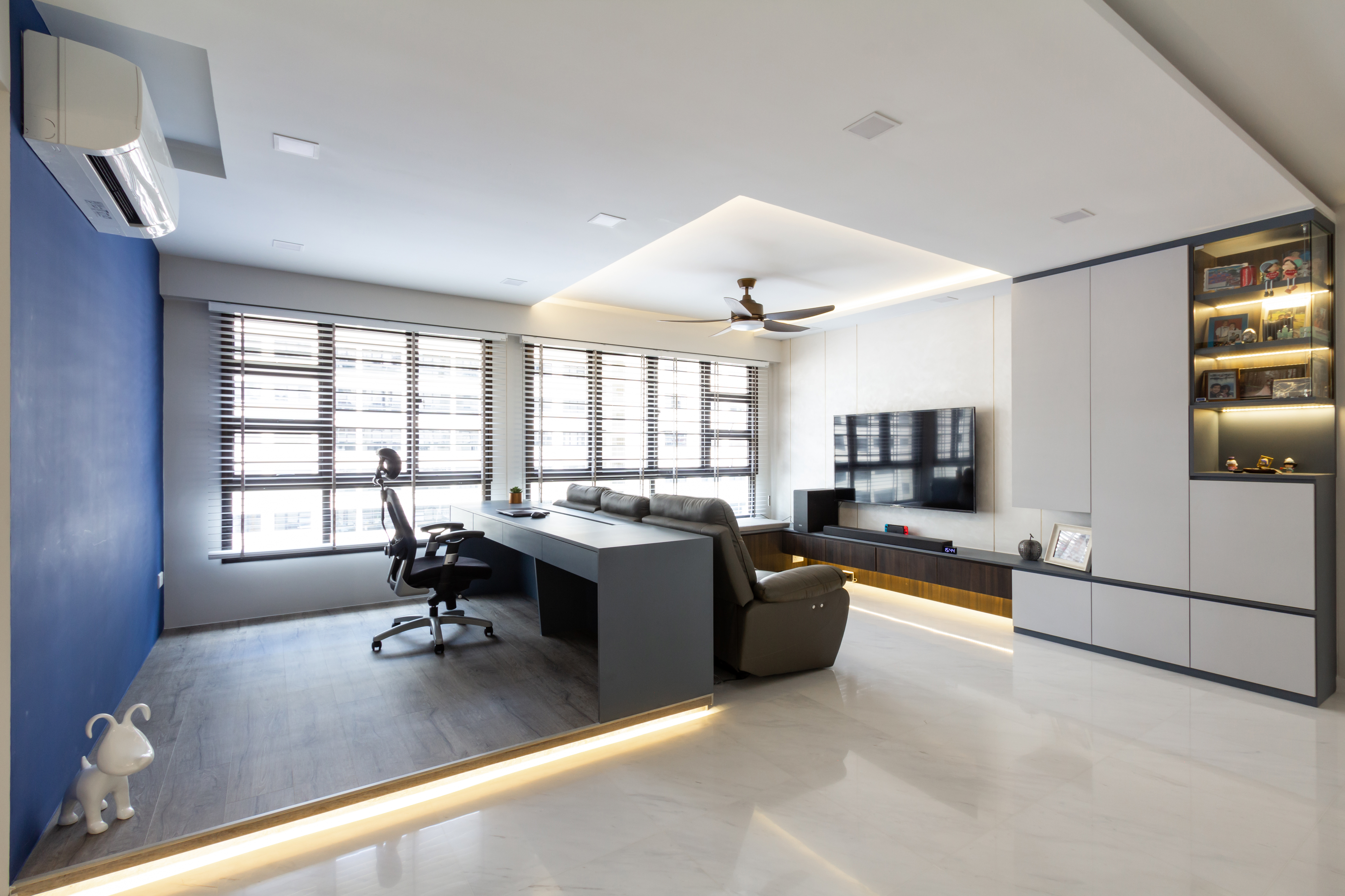 Contemporary, Modern Design - Living Room - HDB 5 Room - Design by Fineline Design Pte Ltd
