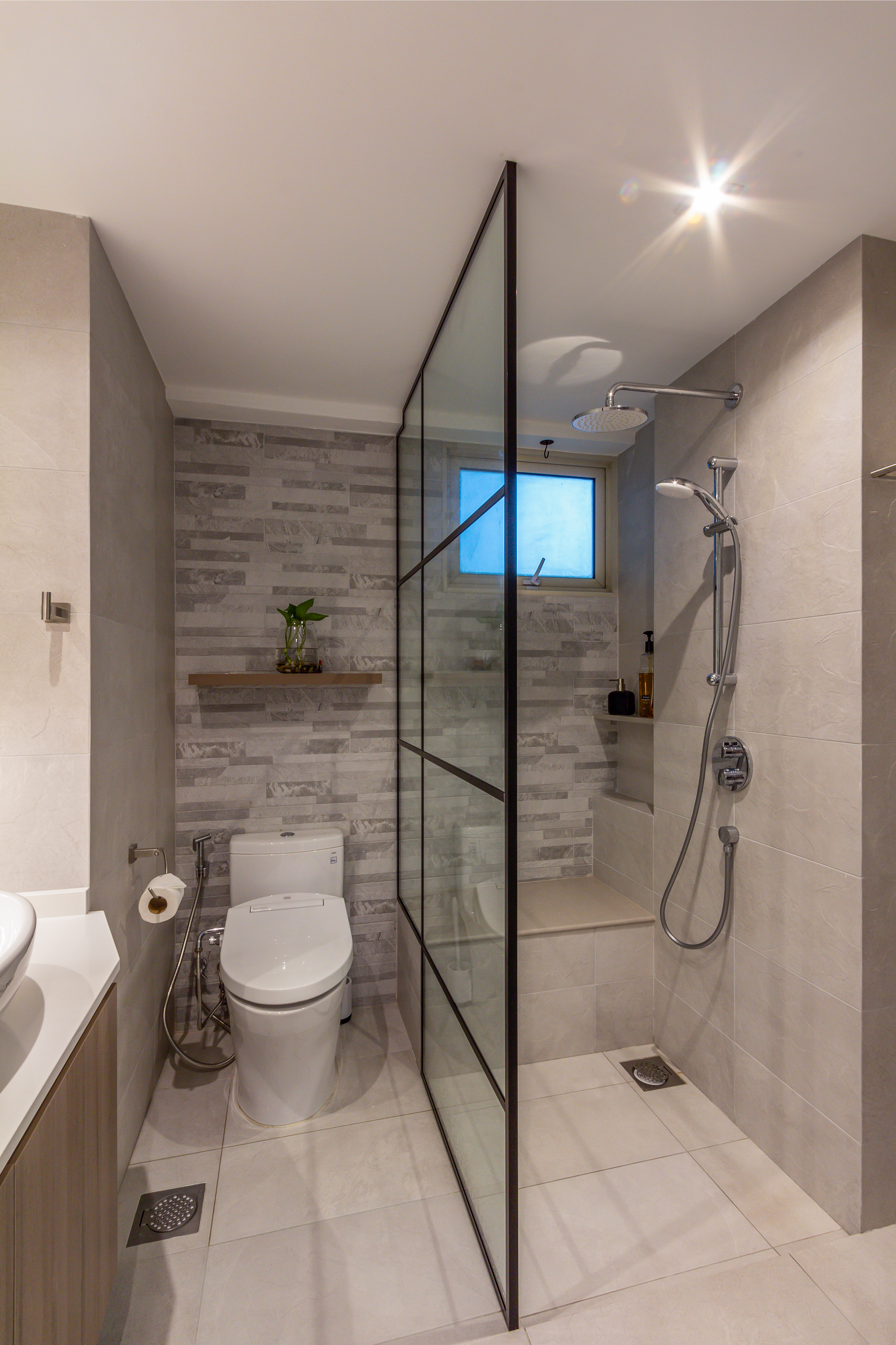 Modern, Scandinavian Design - Bathroom - Condominium - Design by Fineline Design Pte Ltd