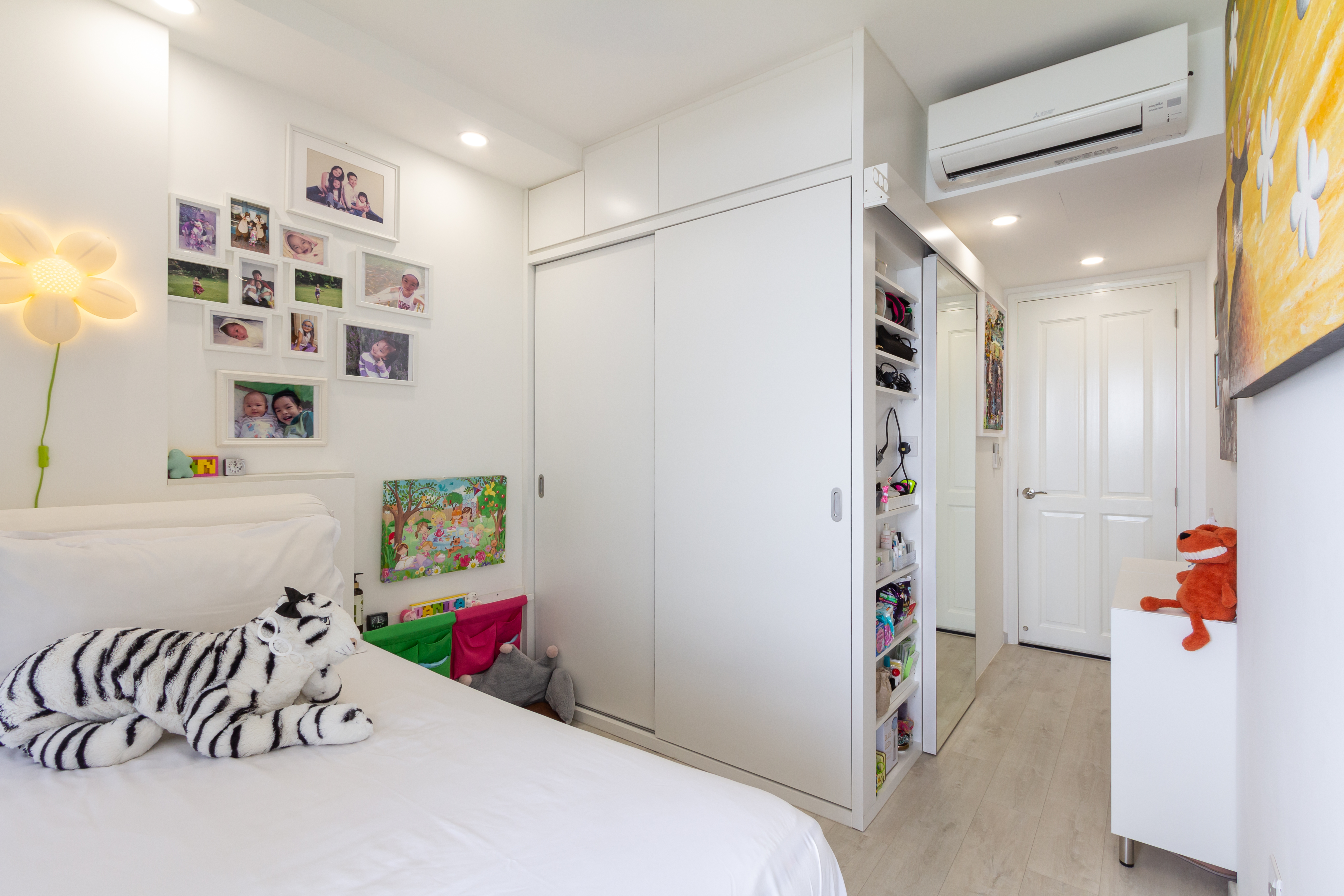 Contemporary, Modern, Others Design - Bedroom - Condominium - Design by Fineline Design Pte Ltd