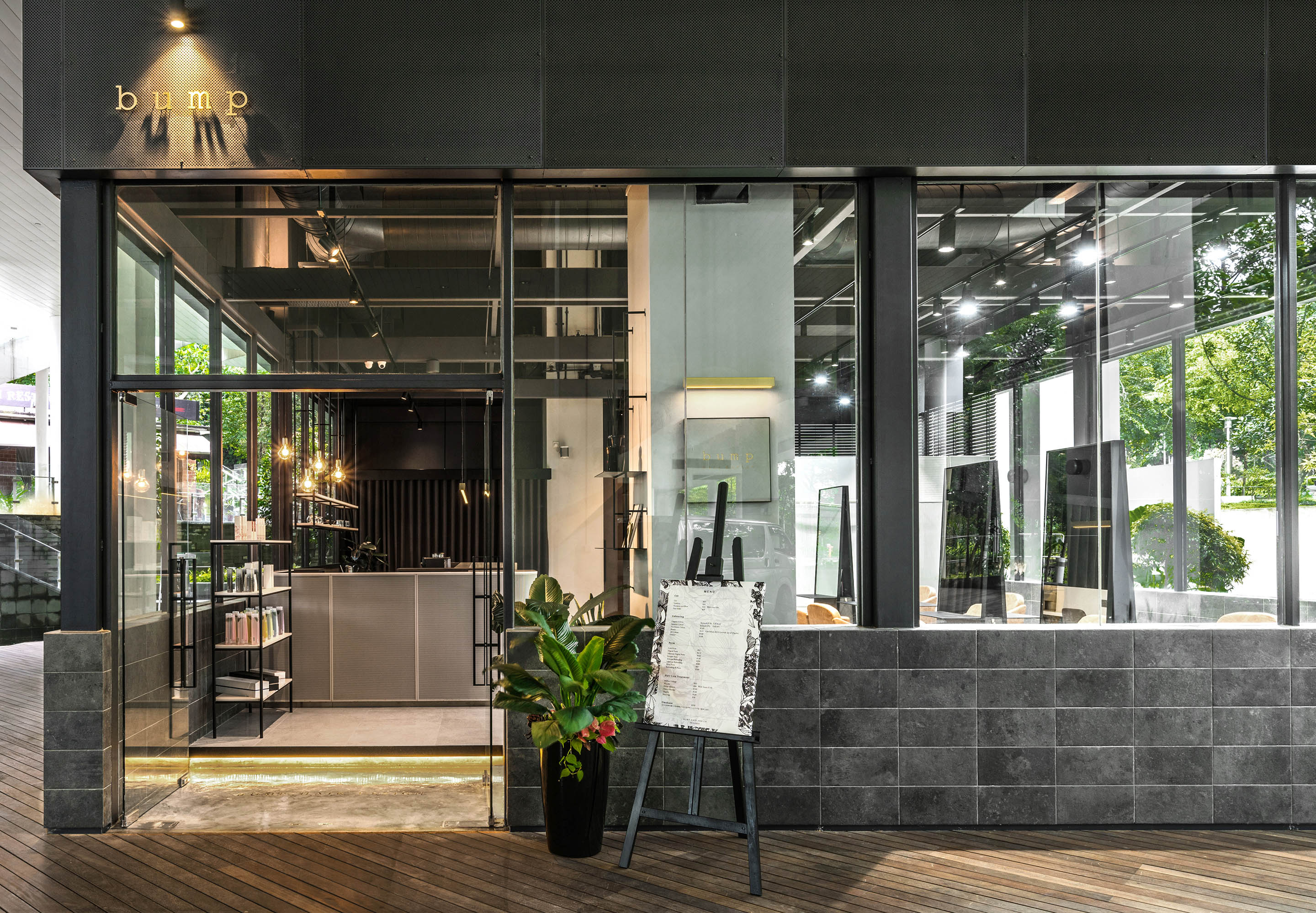 Contemporary Design - Commercial - Retail - Design by Fineline Design Pte Ltd