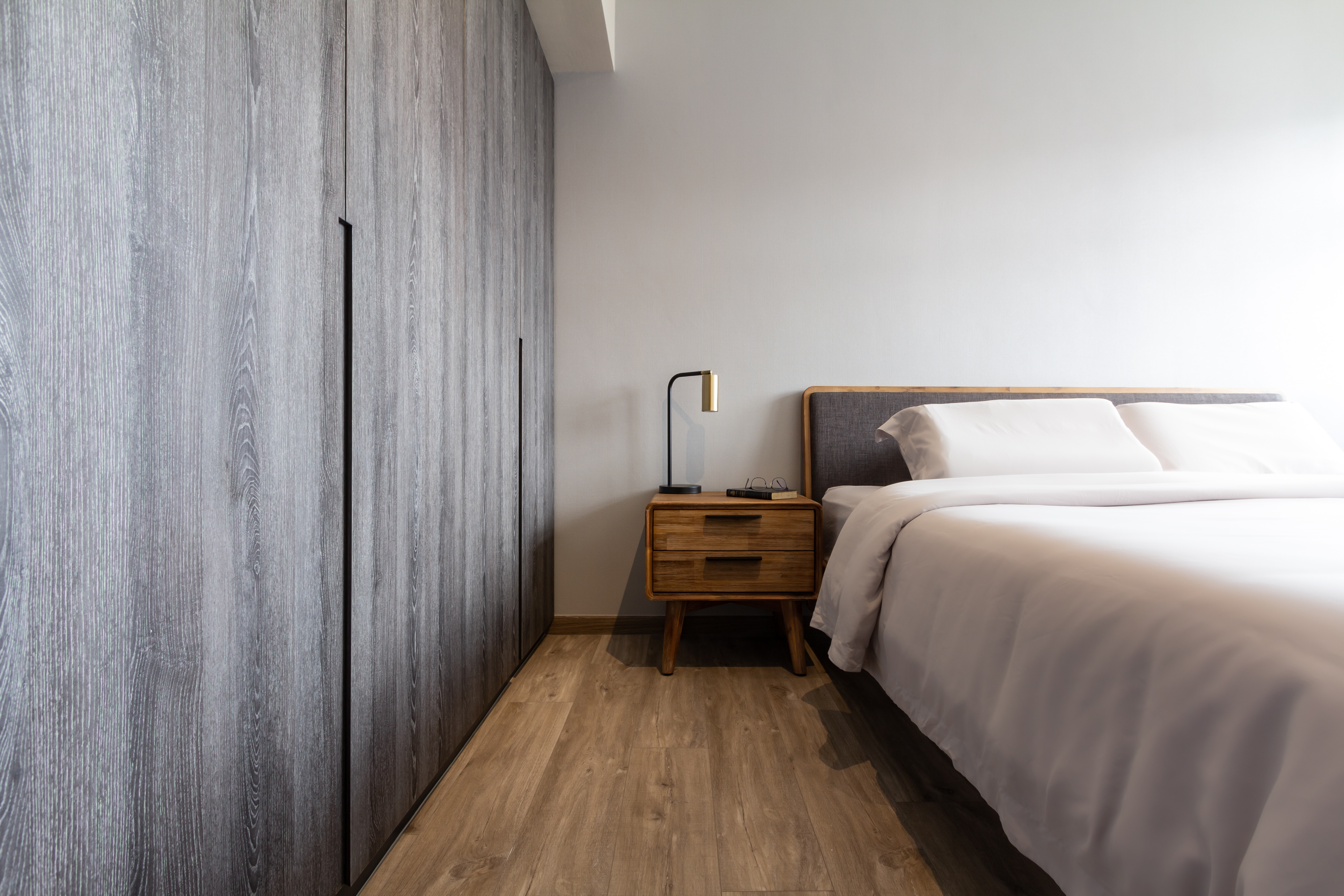 Contemporary, Industrial, Modern Design - Bedroom - HDB 5 Room - Design by Fineline Design Pte Ltd