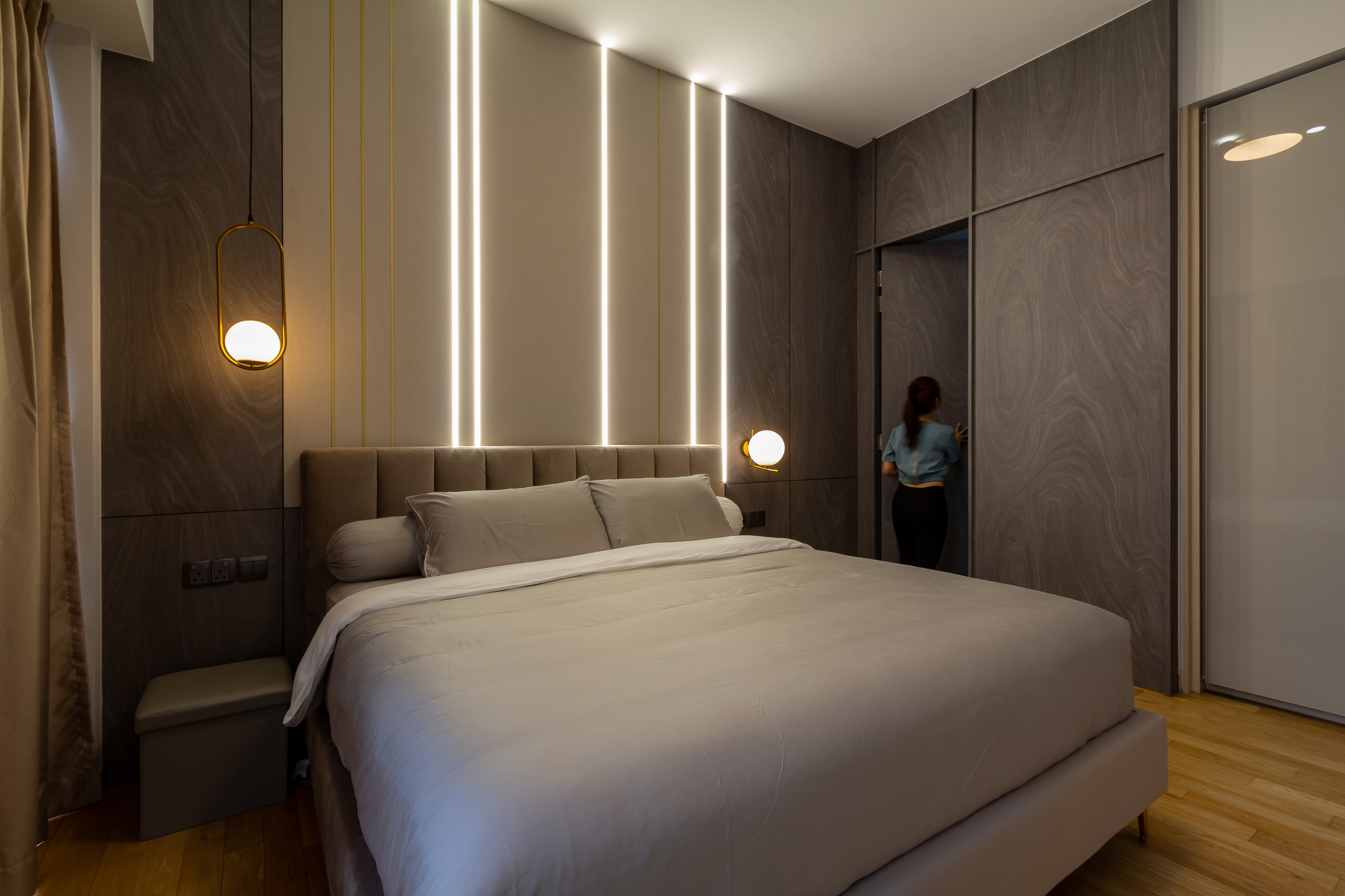 Modern Design - Bedroom - Condominium - Design by Fineline Design Pte Ltd