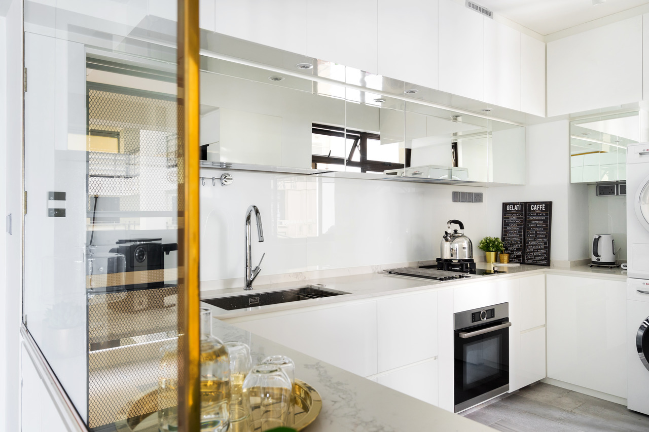 Minimalist Design - Kitchen - HDB 4 Room - Design by Fineline Design Pte Ltd