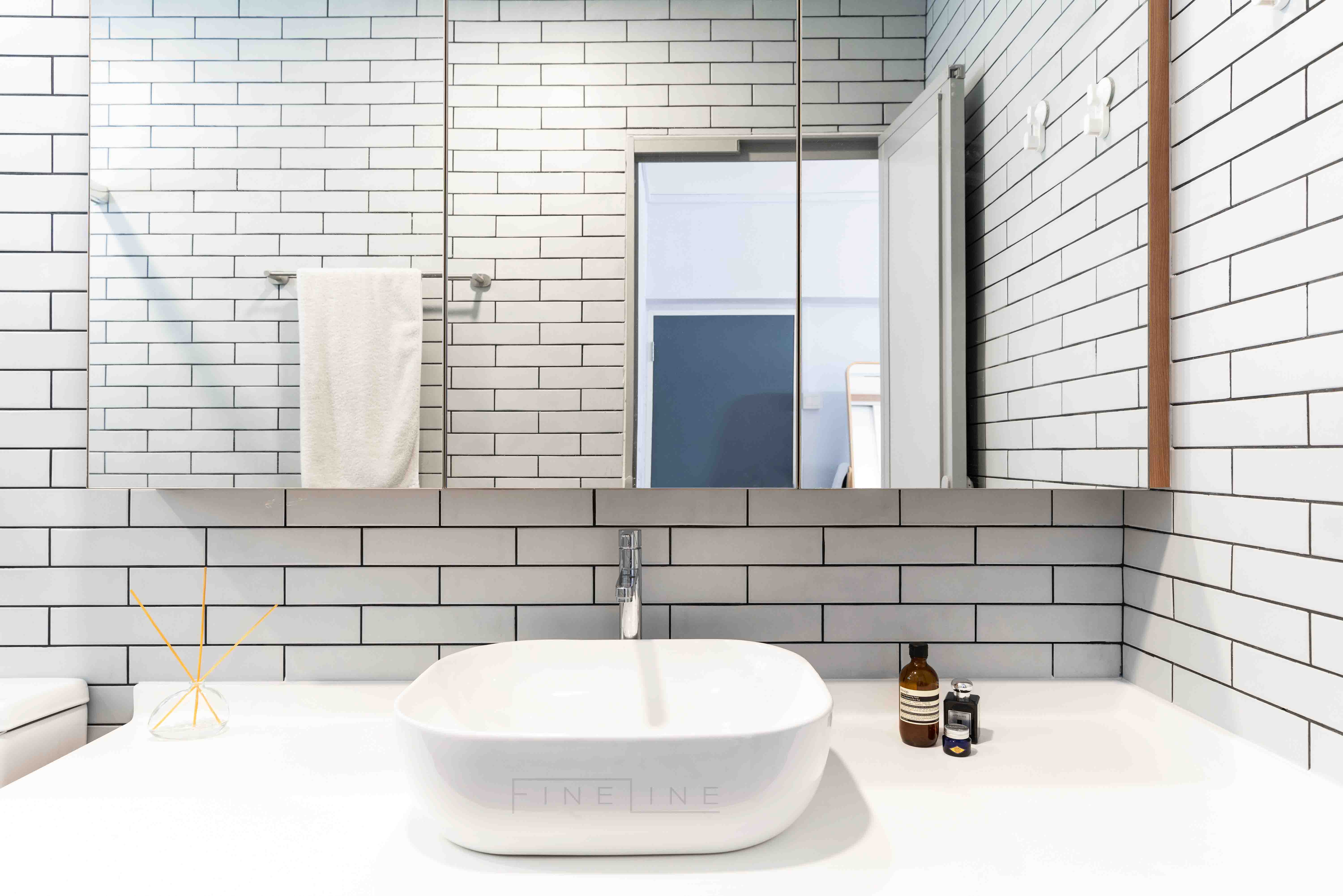 Modern Design - Bathroom - HDB Executive Apartment - Design by Fineline Design Pte Ltd