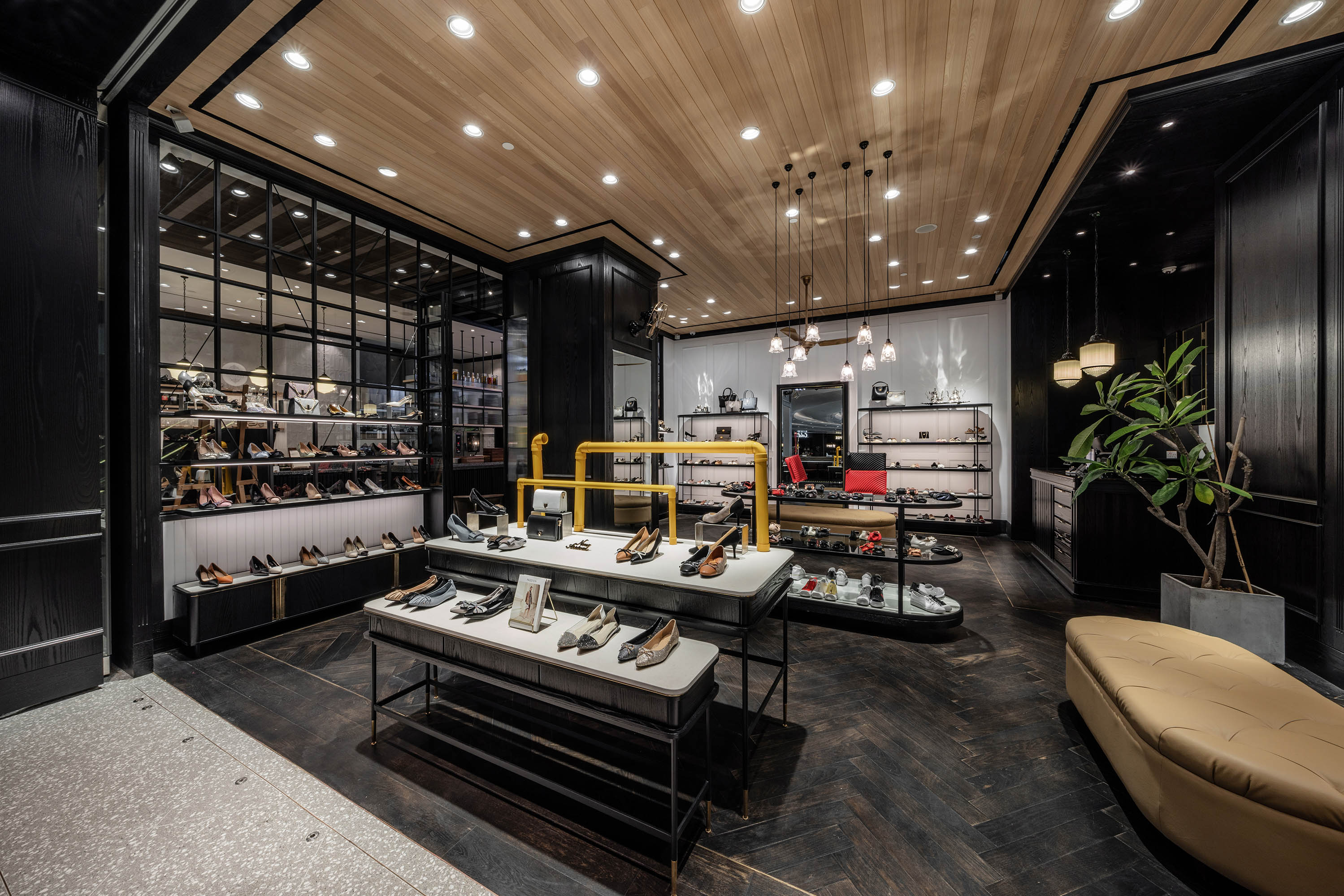 Contemporary, Scandinavian Design - Commercial - Retail - Design by Fineline Design Pte Ltd