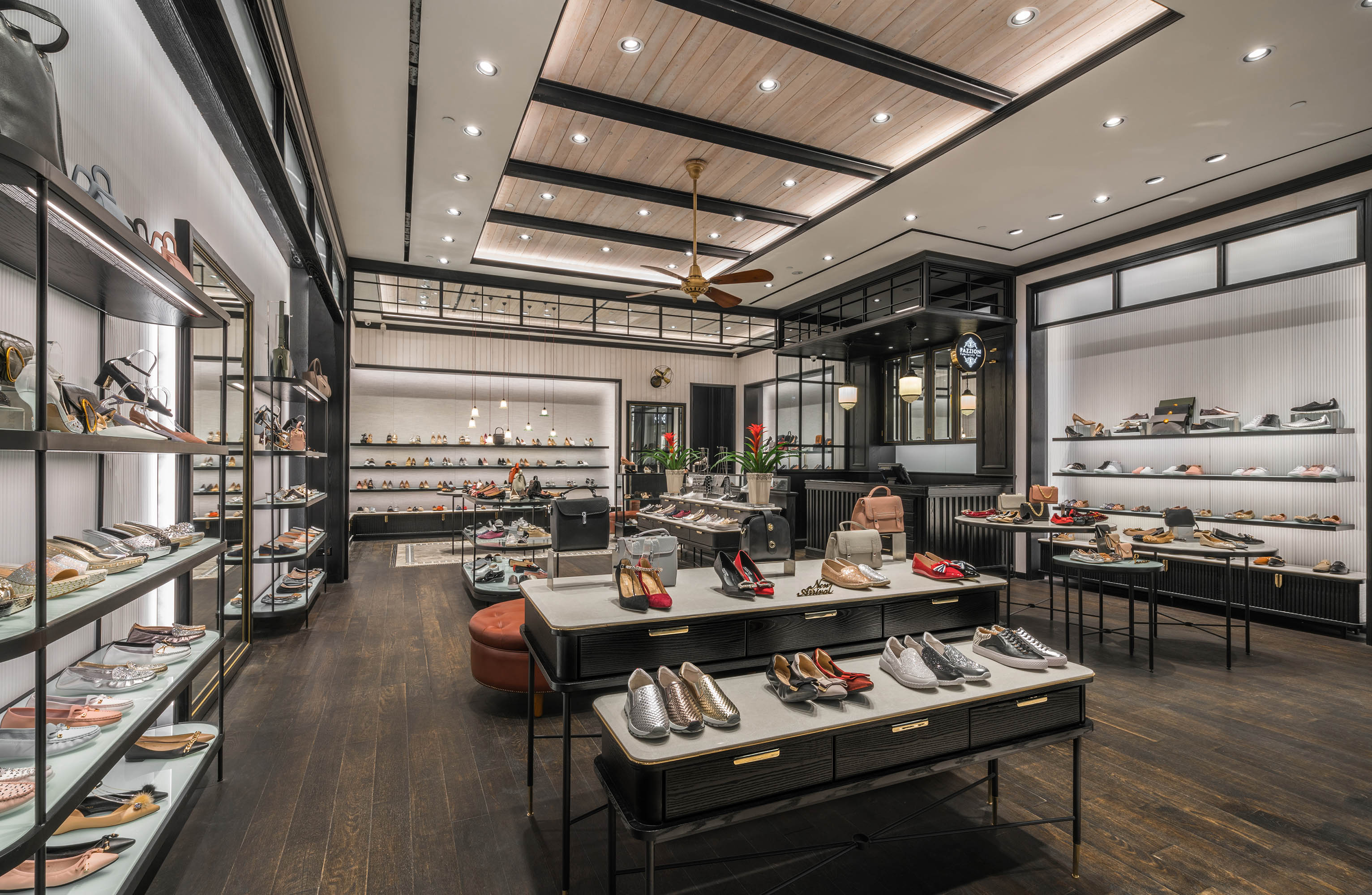 Contemporary Design - Commercial - Retail - Design by Fineline Design Pte Ltd