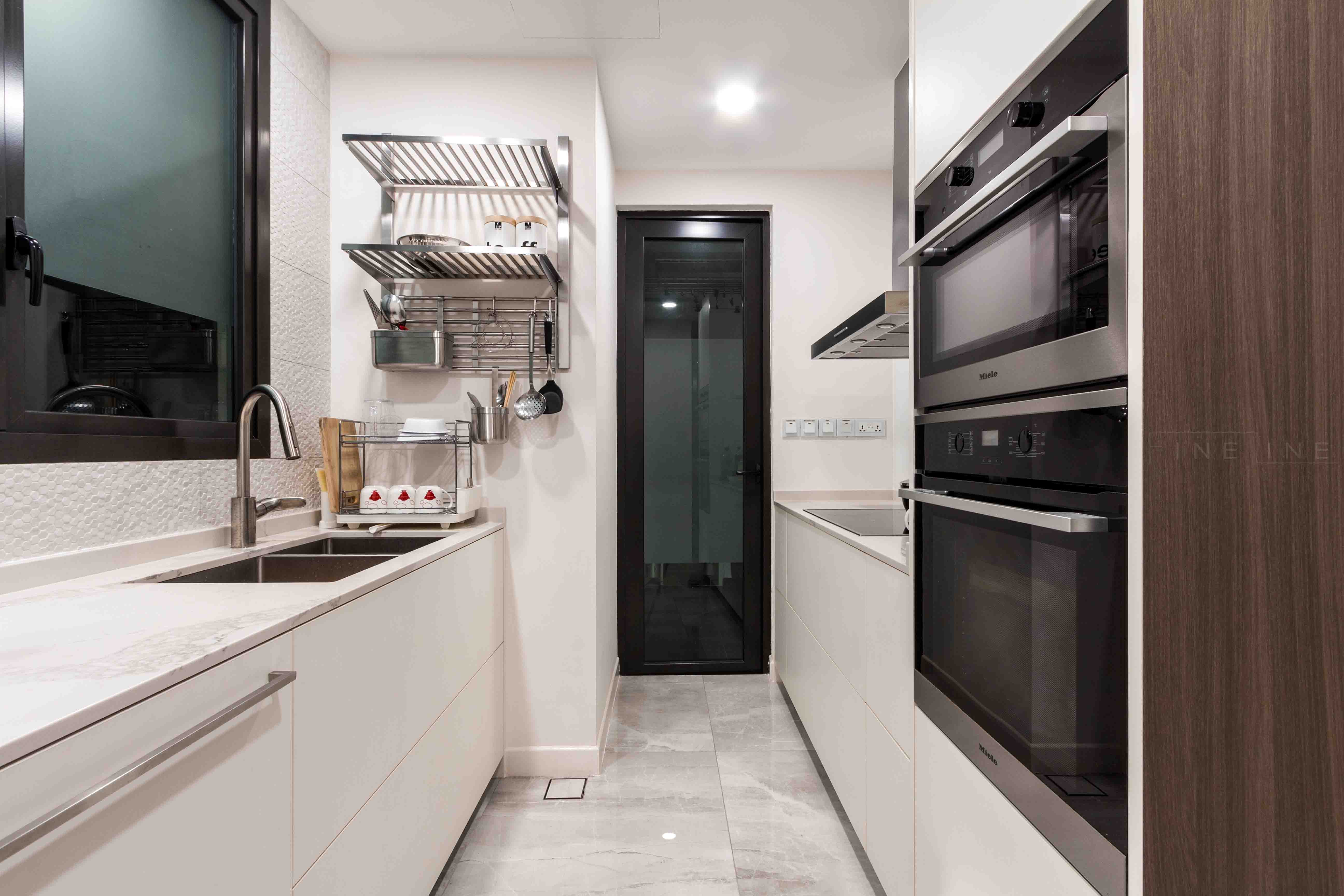 Contemporary Design - Kitchen - Condominium - Design by Fineline Design Pte Ltd