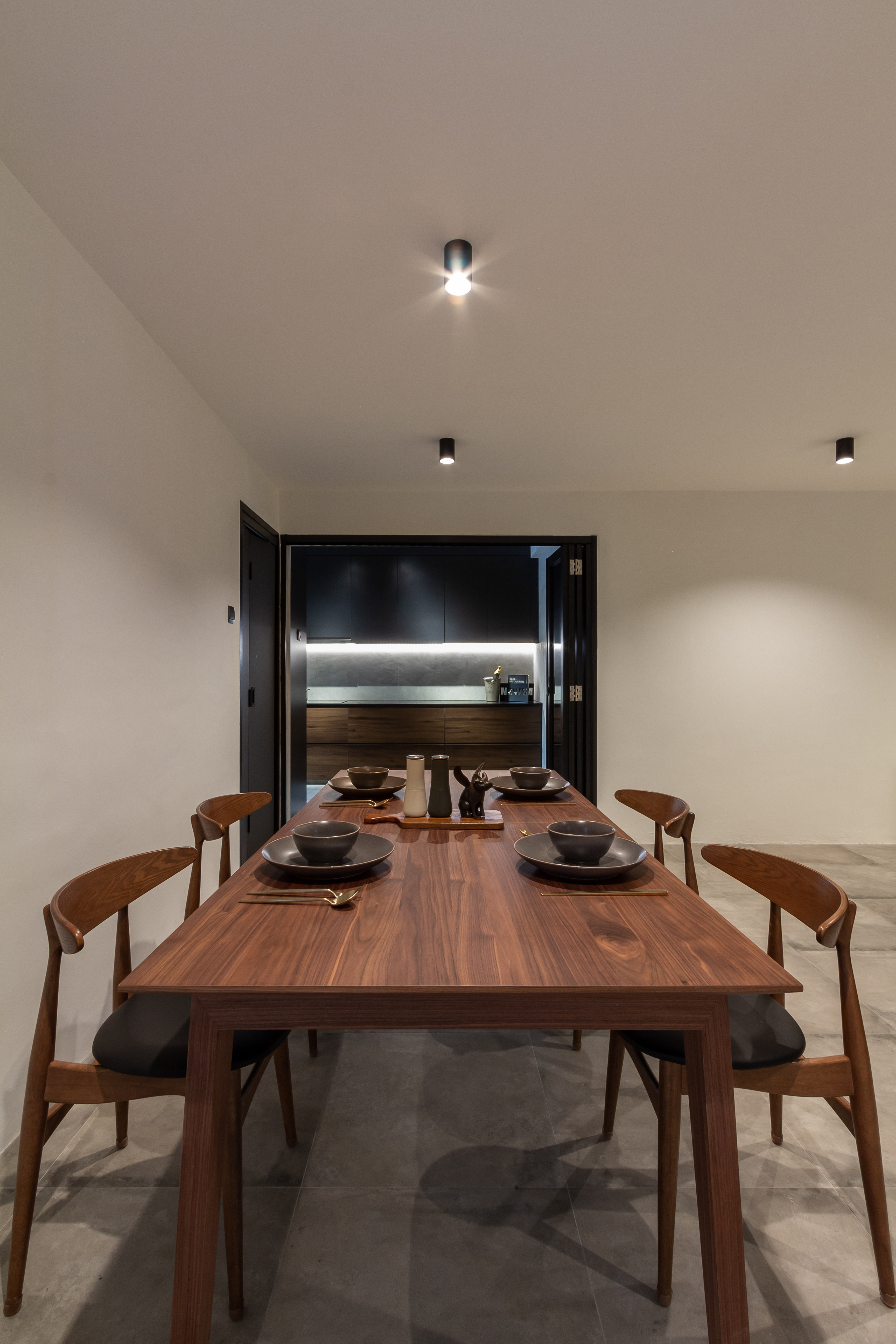 Minimalist Design - Dining Room - HDB 5 Room - Design by Fineline Design Pte Ltd