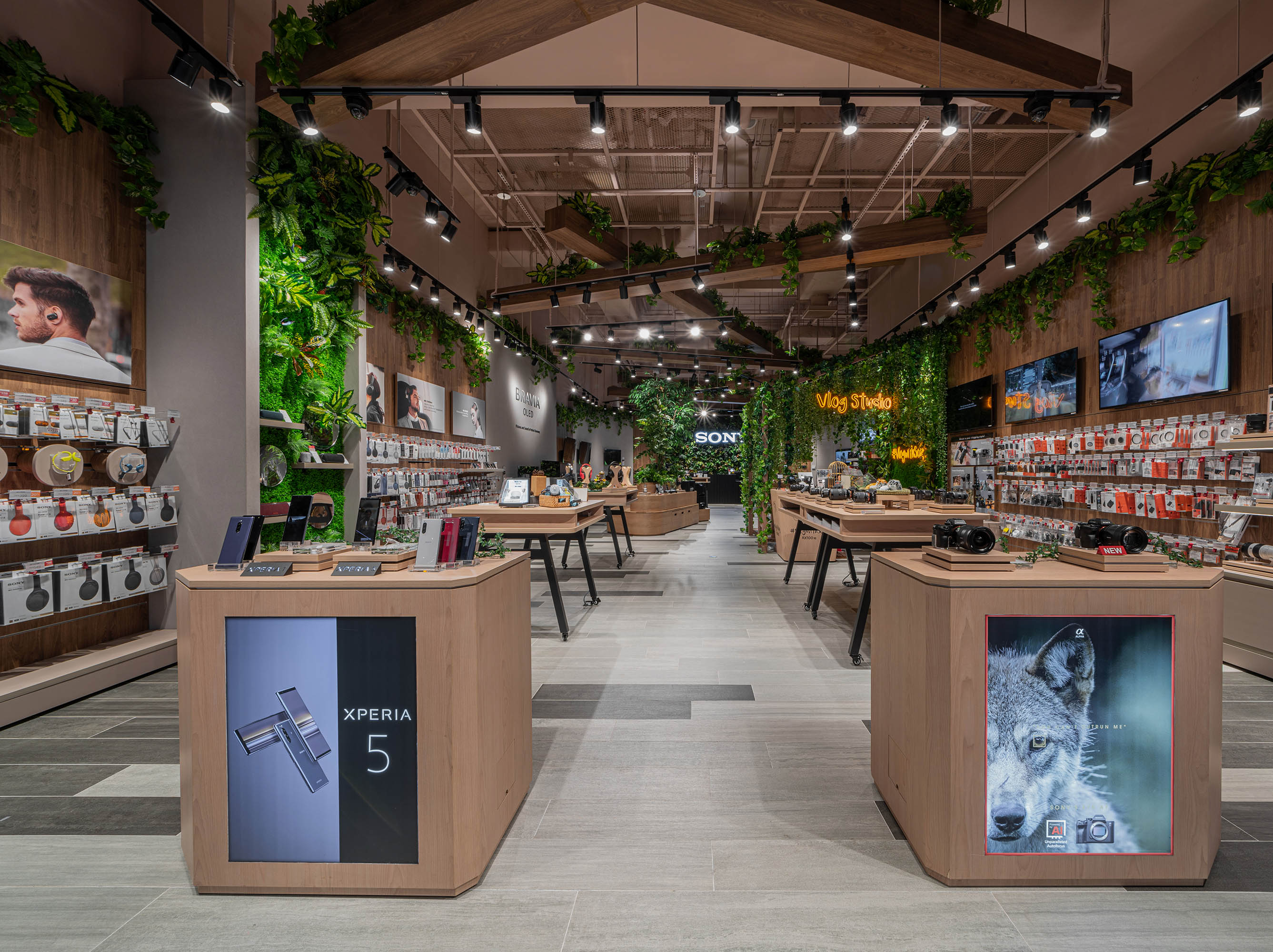 Scandinavian, Tropical Design - Commercial - Retail - Design by Fineline Design Pte Ltd