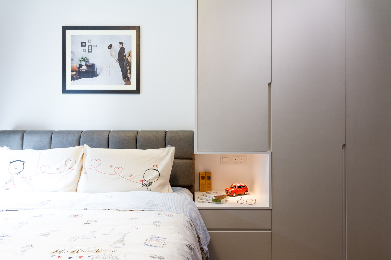 Contemporary Design - Bedroom - Condominium - Design by Fineline Design Pte Ltd