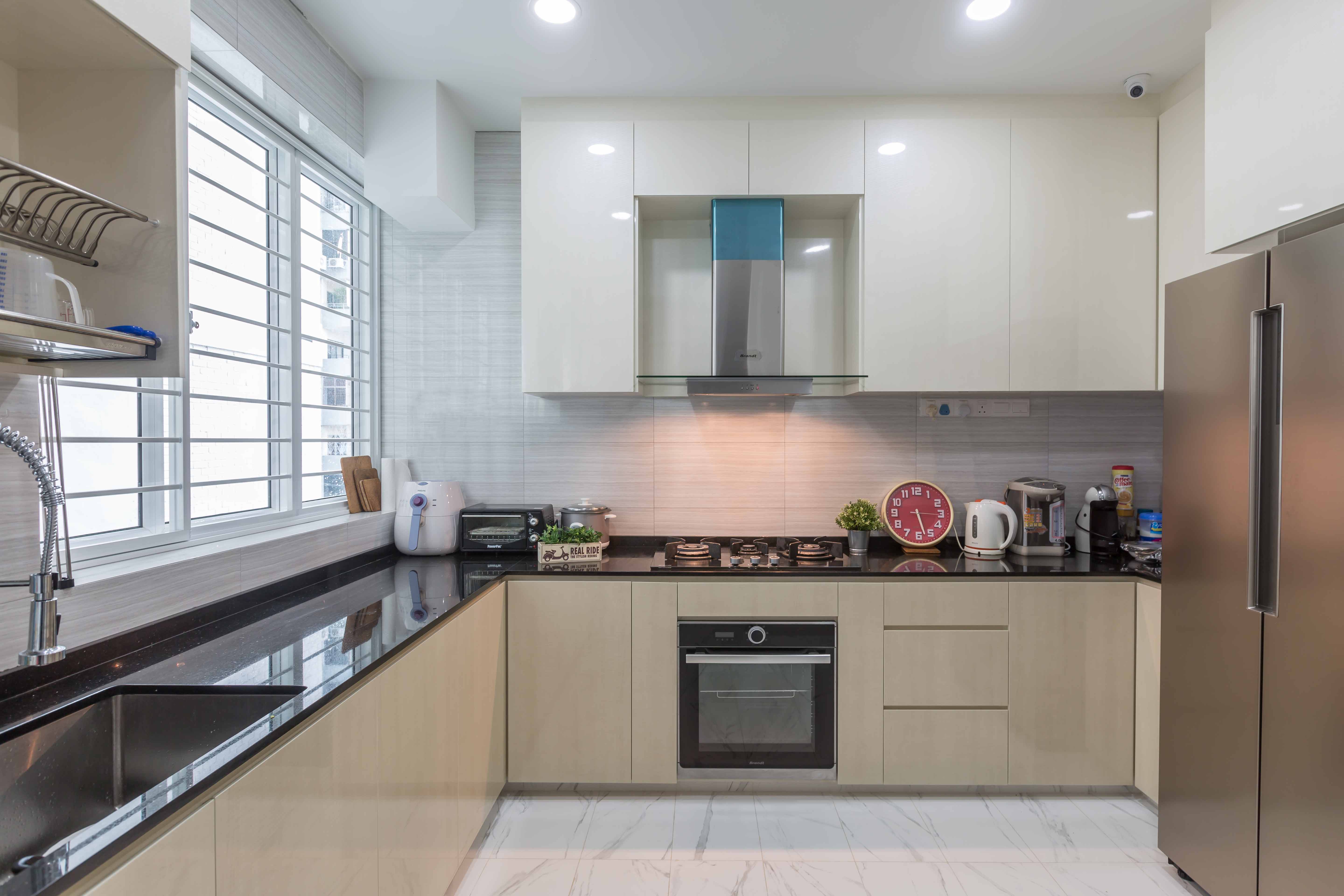 Classical, Contemporary Design - Kitchen - Condominium - Design by Flo Design Pte Ltd