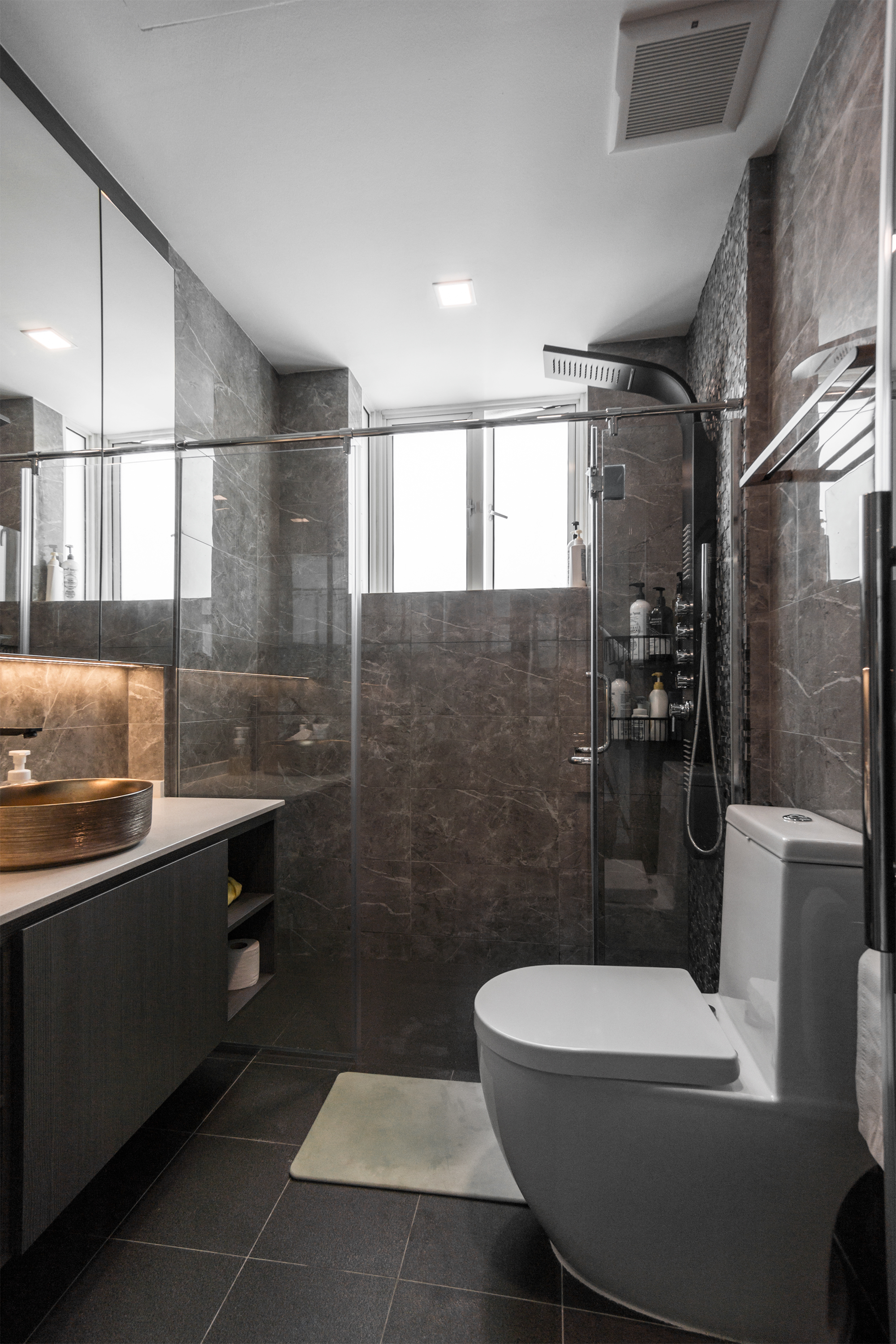 Contemporary, Modern Design - Bathroom - Condominium - Design by Flo Design Pte Ltd