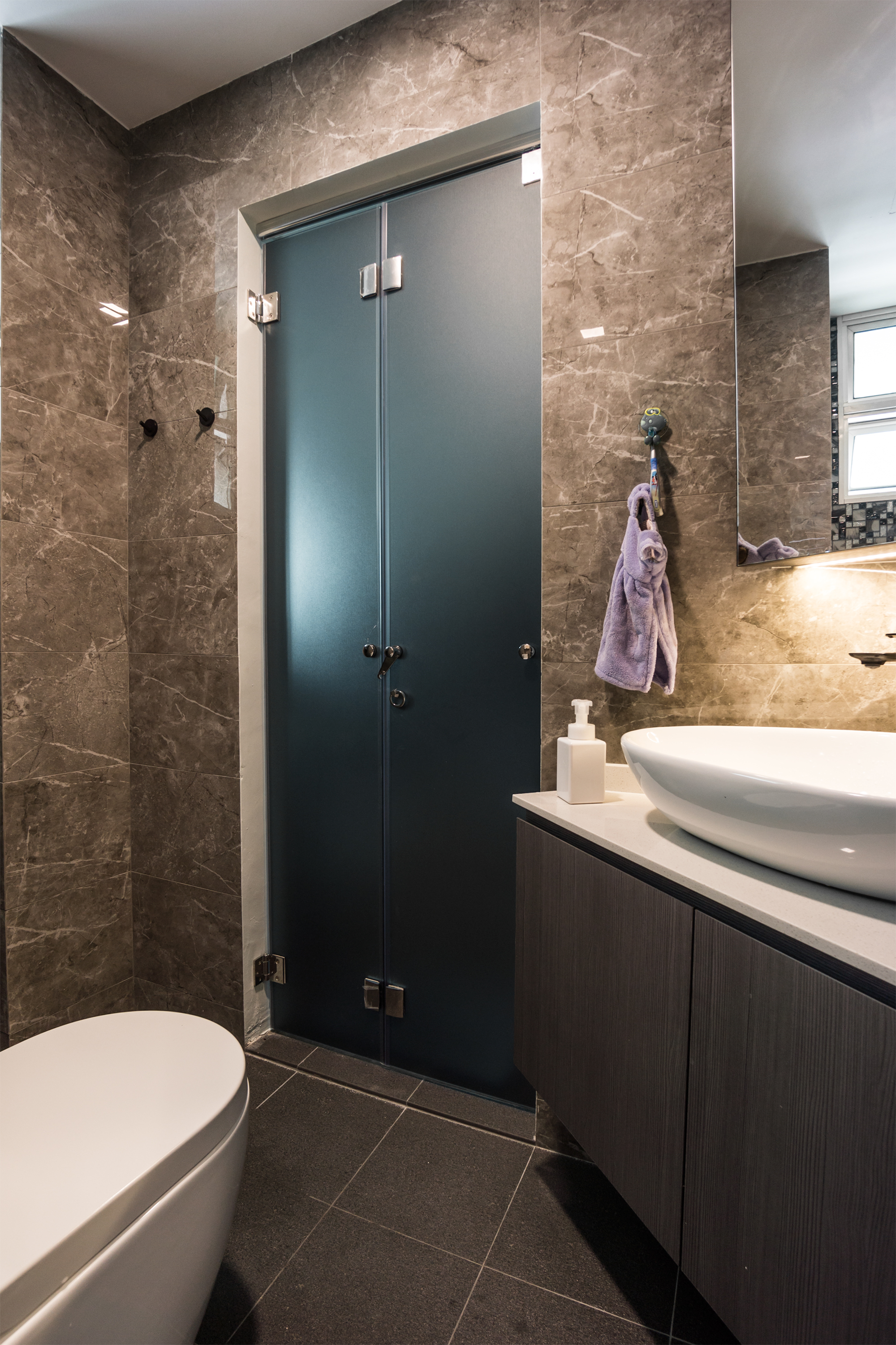 Contemporary, Modern Design - Bathroom - Condominium - Design by Flo Design Pte Ltd