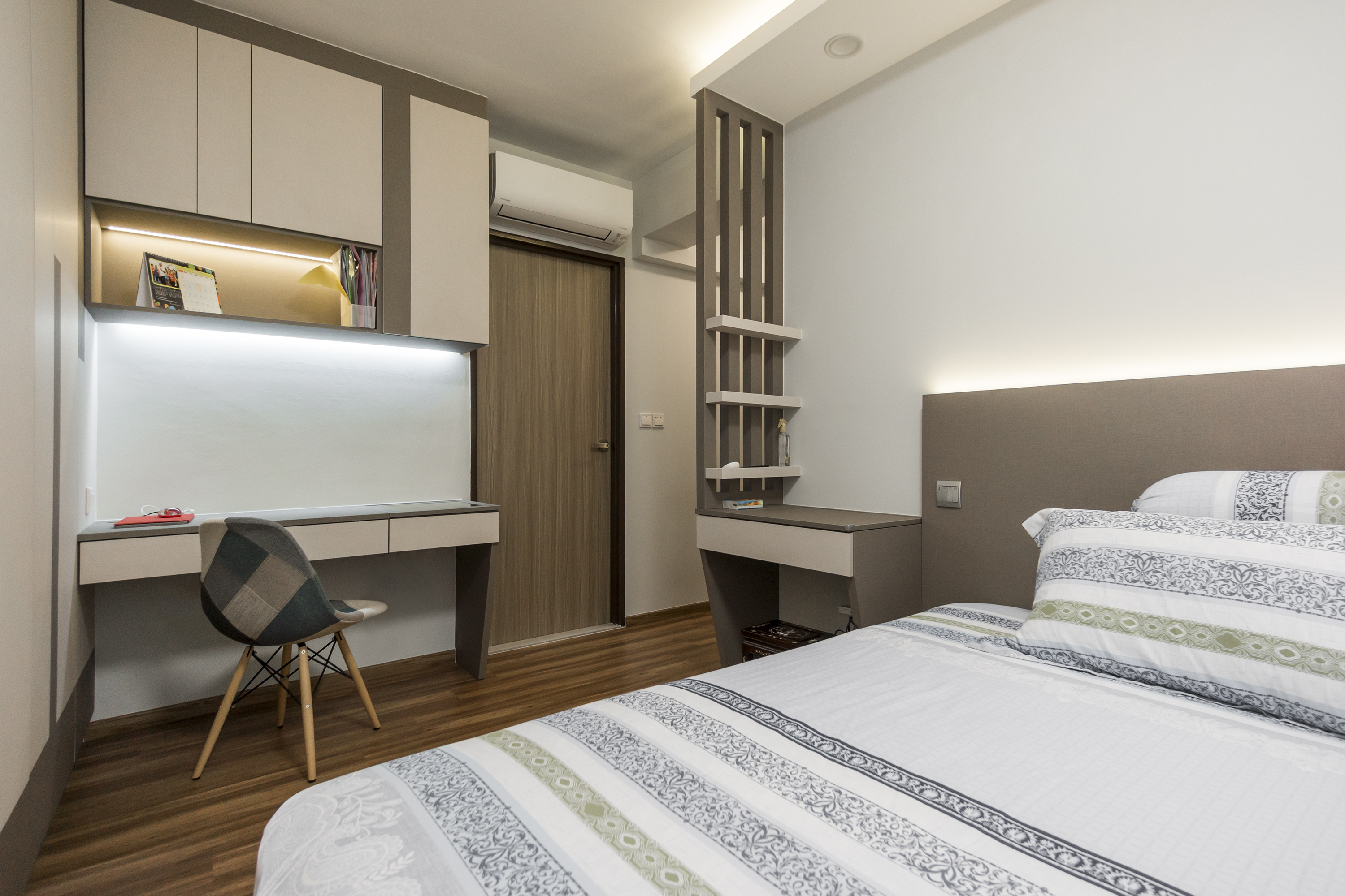 Contemporary, Eclectic Design - Bedroom - HDB 4 Room - Design by Flo Design Pte Ltd