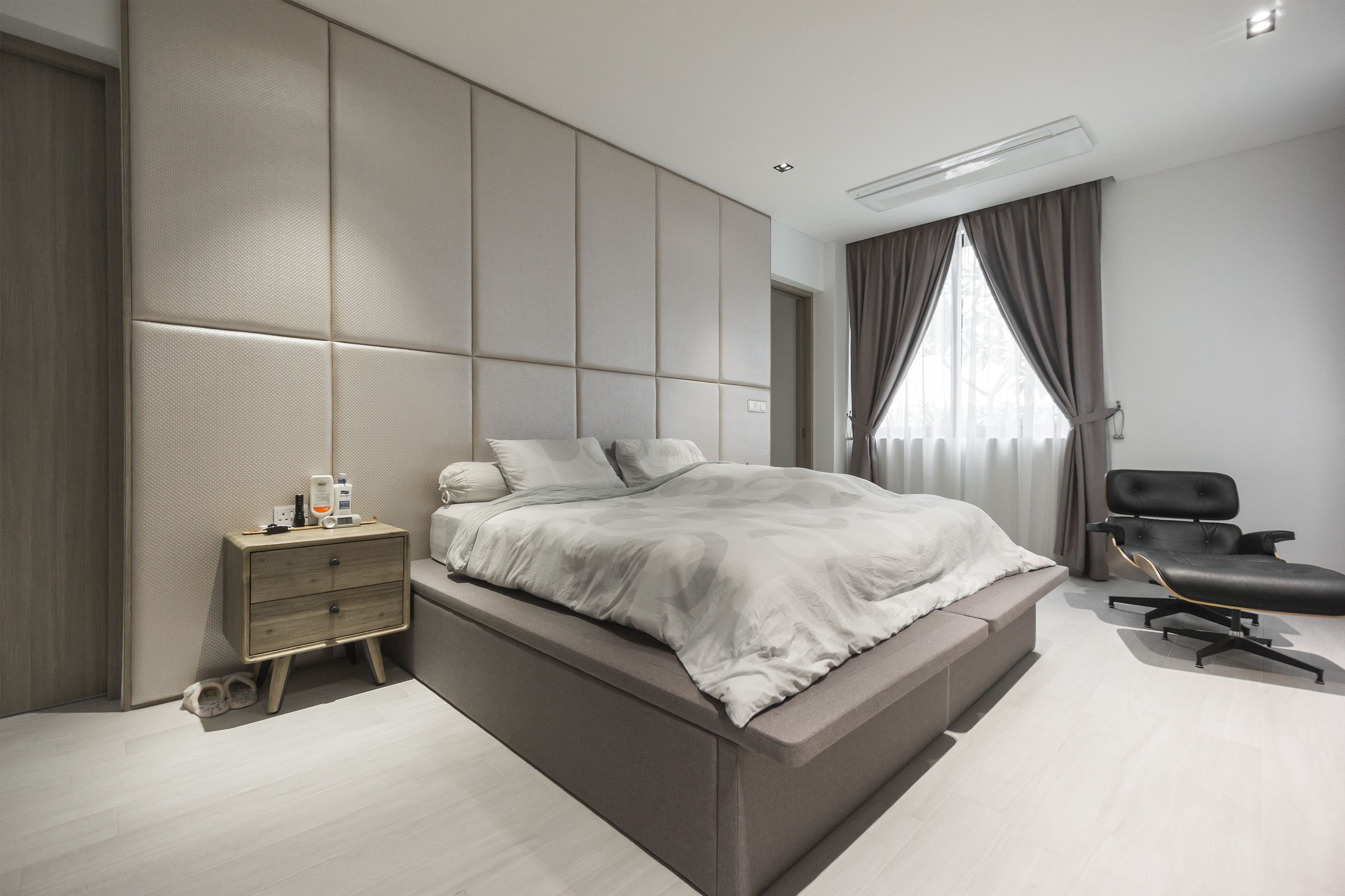 Contemporary, Modern Design - Bedroom - Landed House - Design by Flo Design Pte Ltd