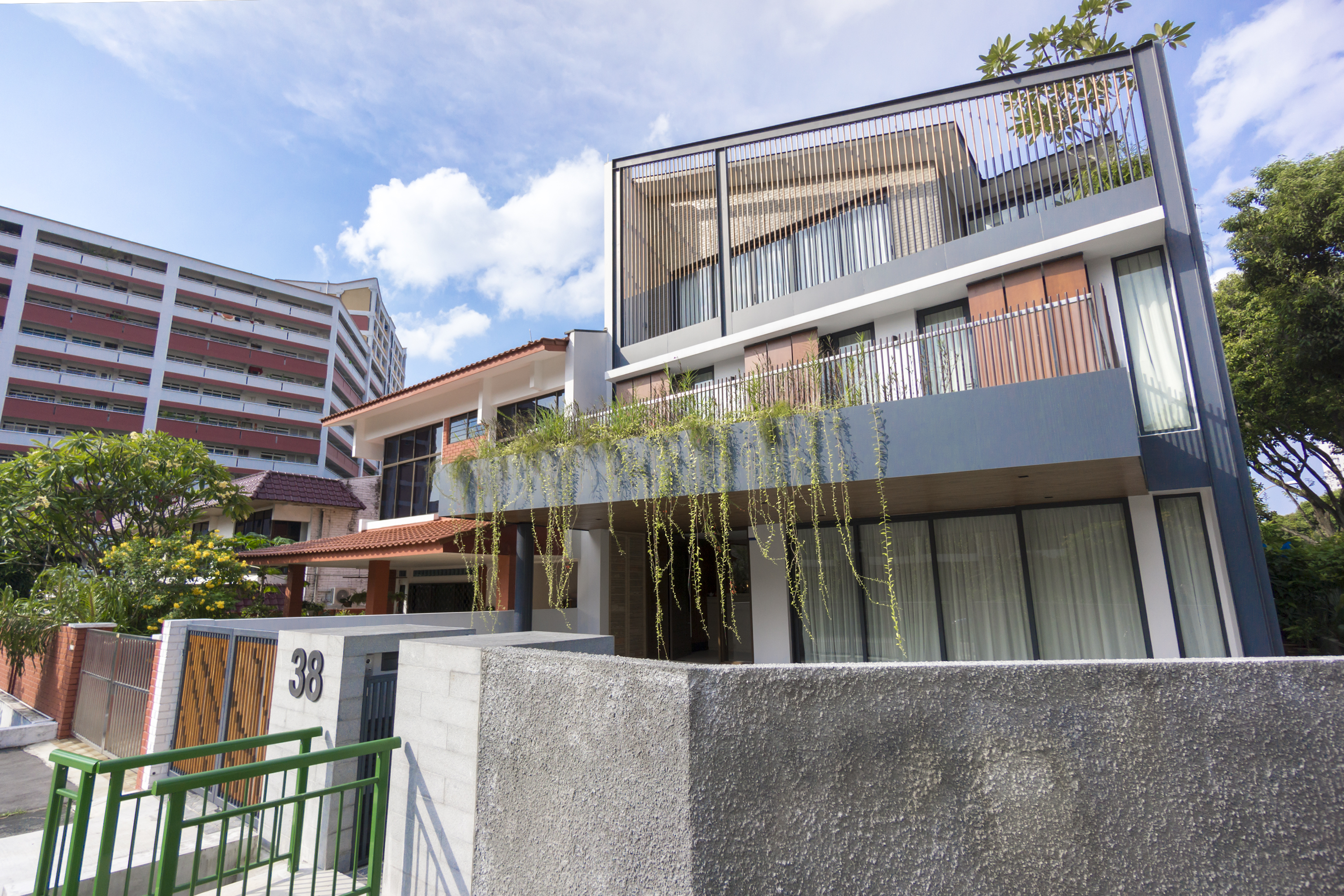 Contemporary, Modern Design - Garden - Landed House - Design by Flo Design Pte Ltd