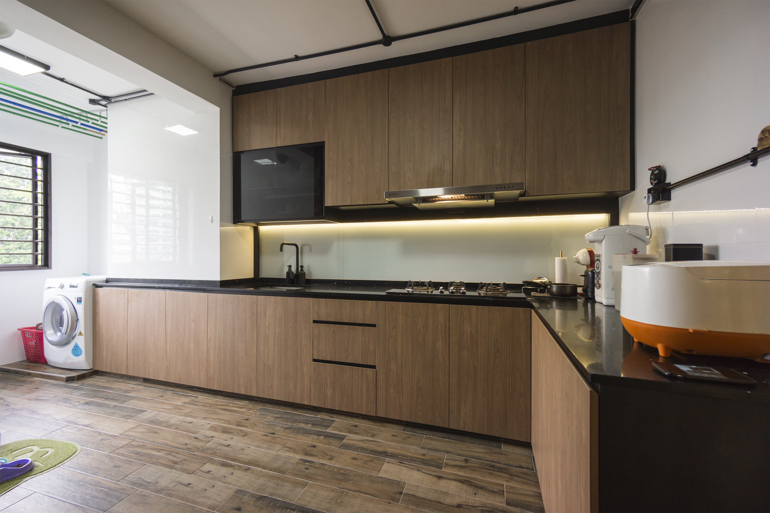 Industrial, Victorian Design - Kitchen - HDB 4 Room - Design by Flo Design Pte Ltd