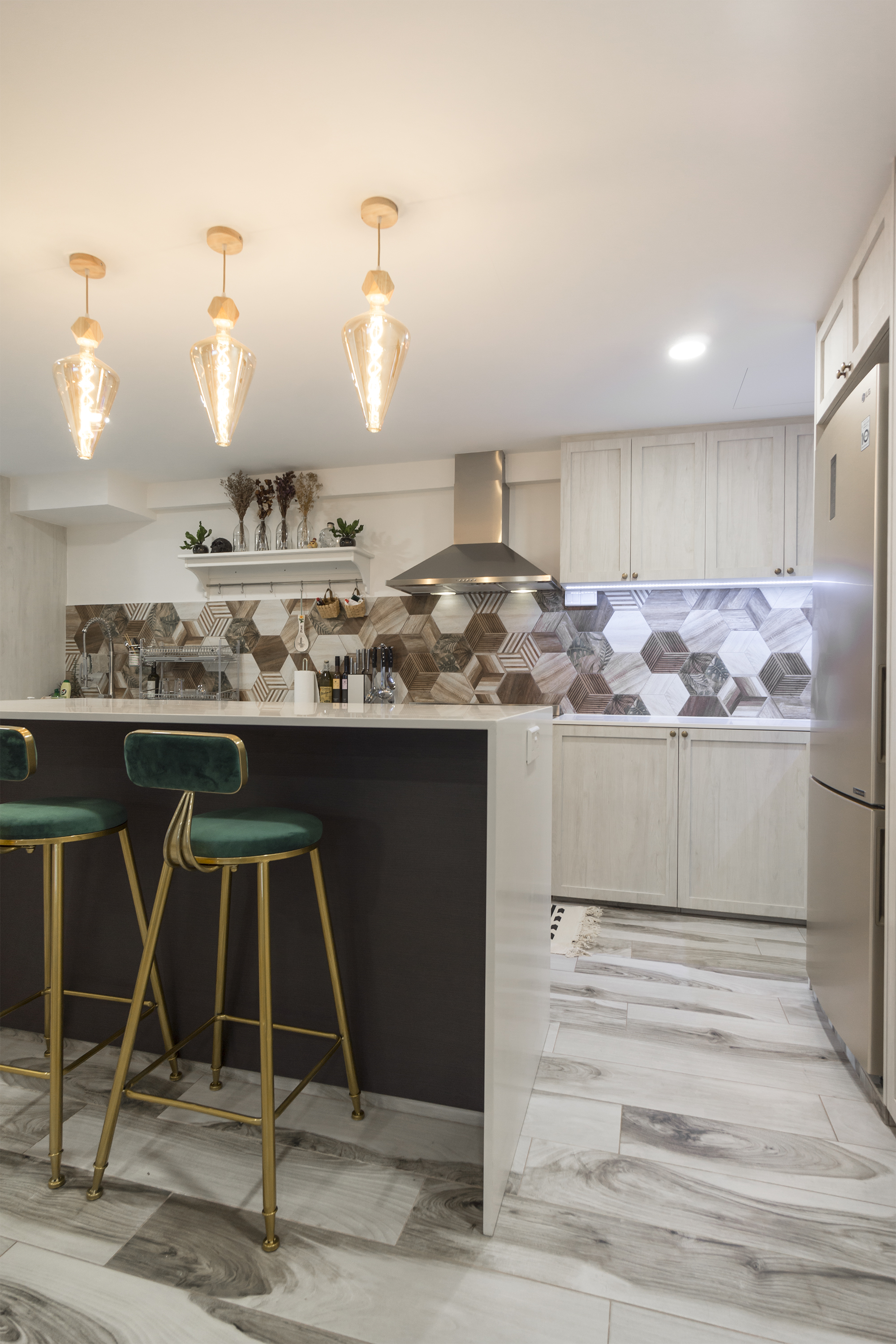 Country, Rustic Design - Kitchen - HDB 5 Room - Design by Flo Design Pte Ltd