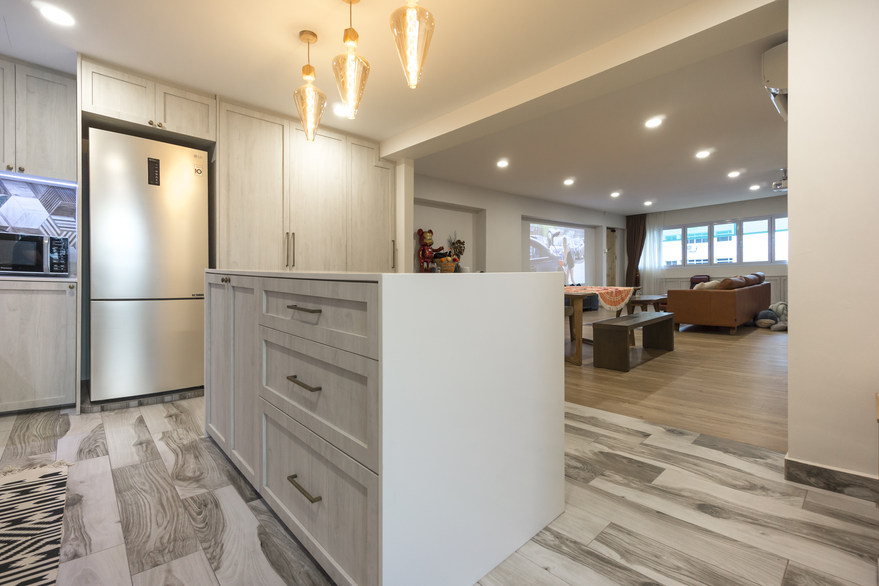 Country, Rustic Design - Kitchen - HDB 5 Room - Design by Flo Design Pte Ltd