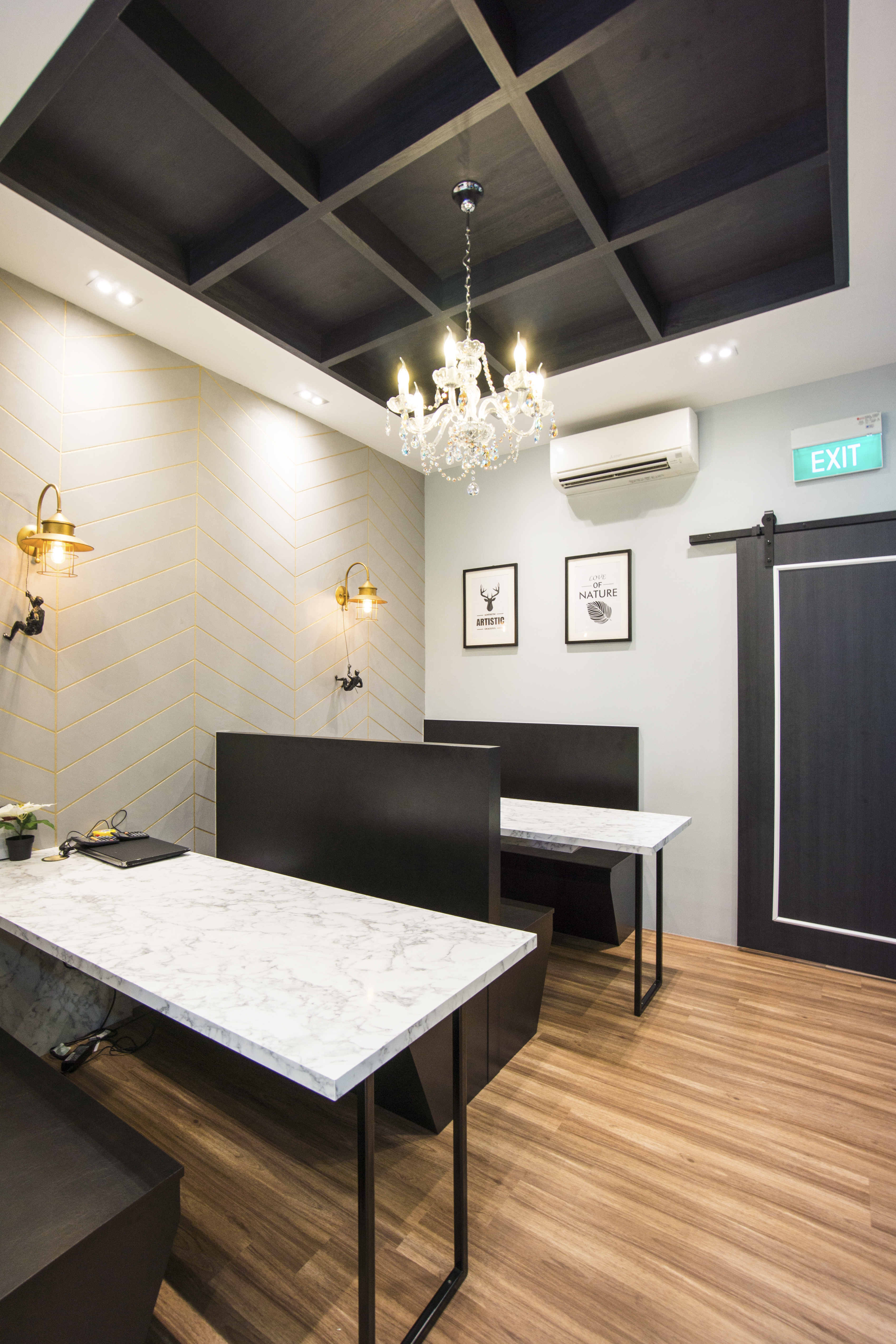 Contemporary, Victorian, Vintage Design - Commercial - Office - Design by Flo Design Pte Ltd