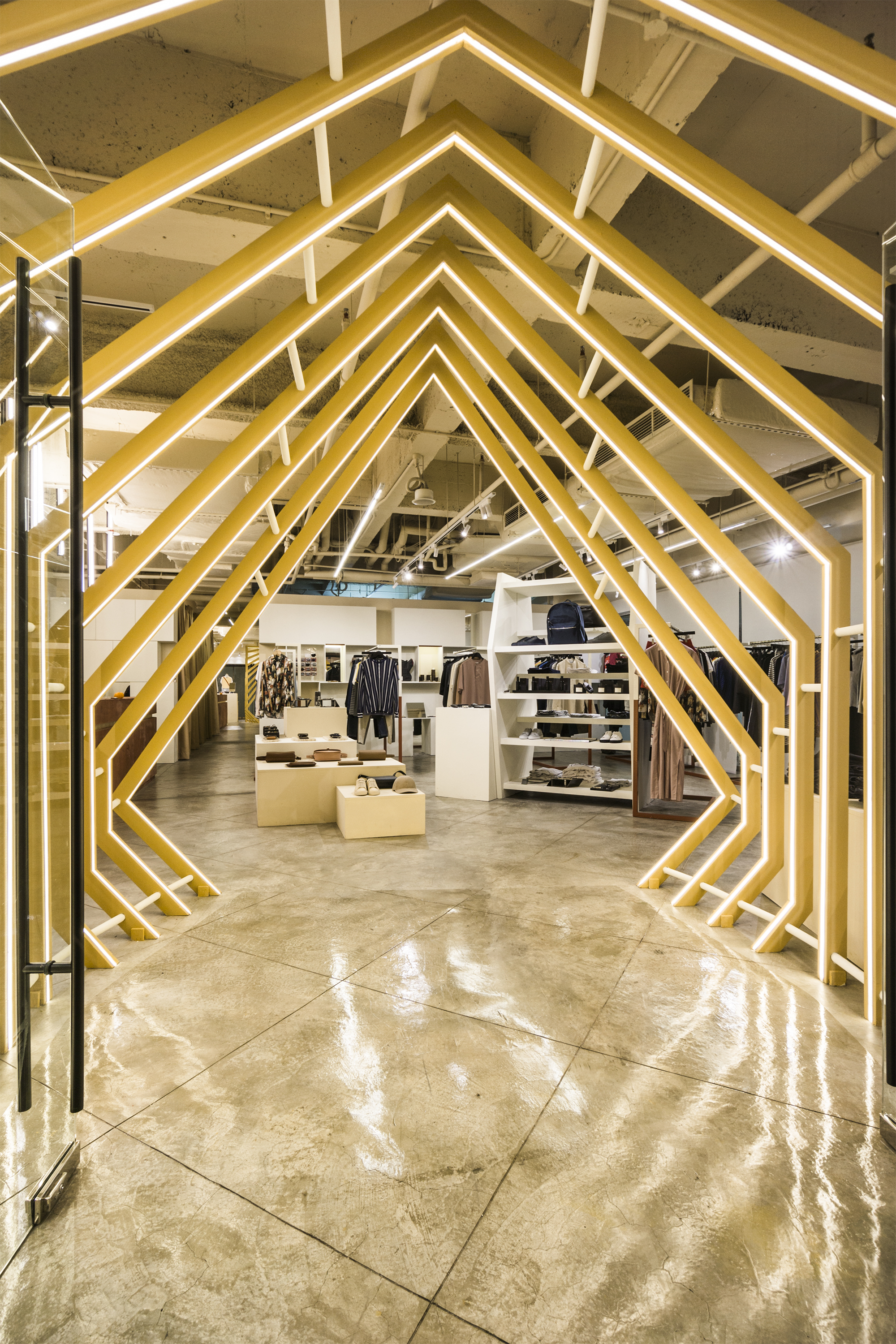 Contemporary, Modern, Rustic Design - Commercial - Retail - Design by Flo Design Pte Ltd