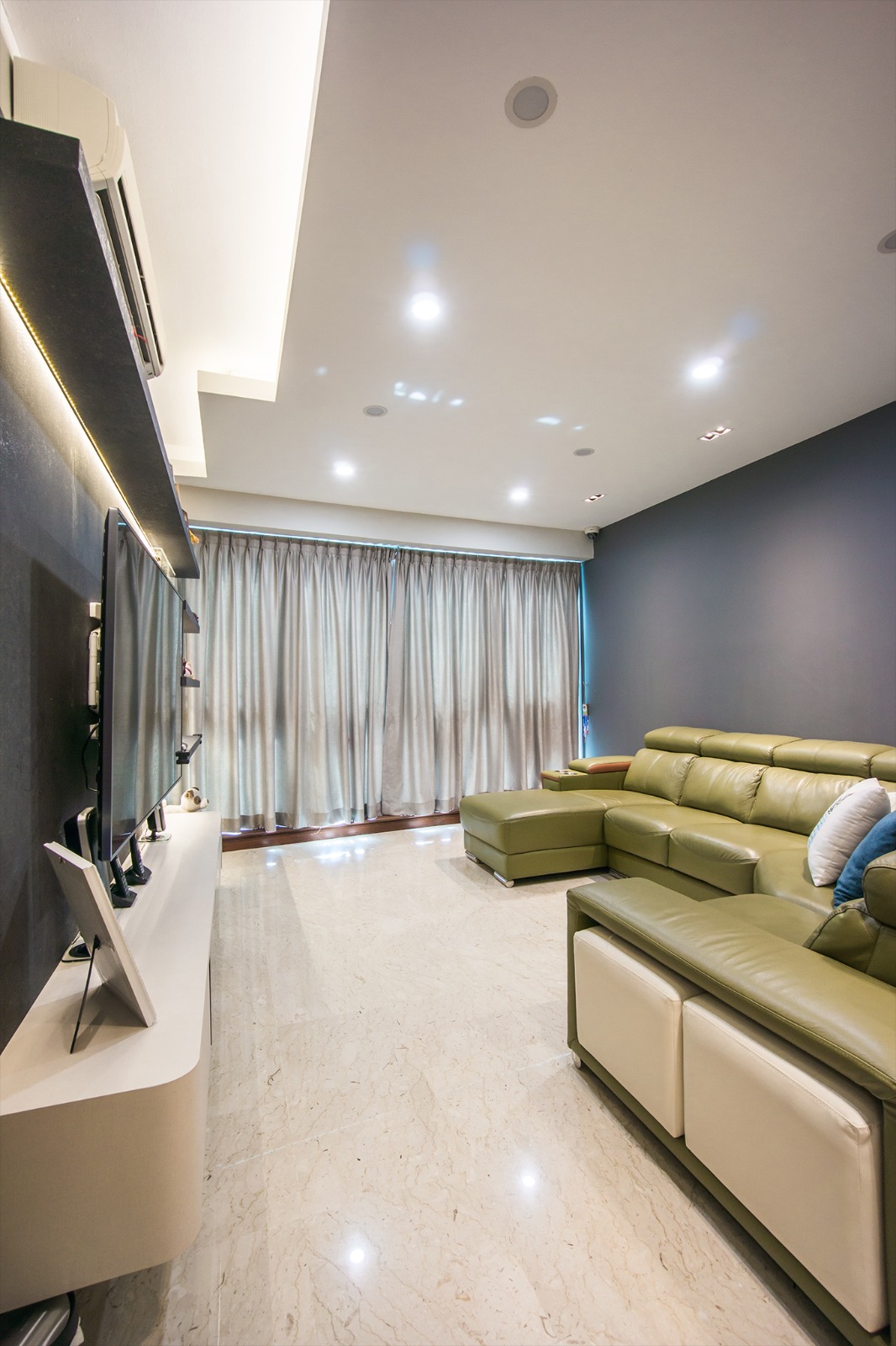 Contemporary Design - Living Room - Condominium - Design by Flo Design Pte Ltd