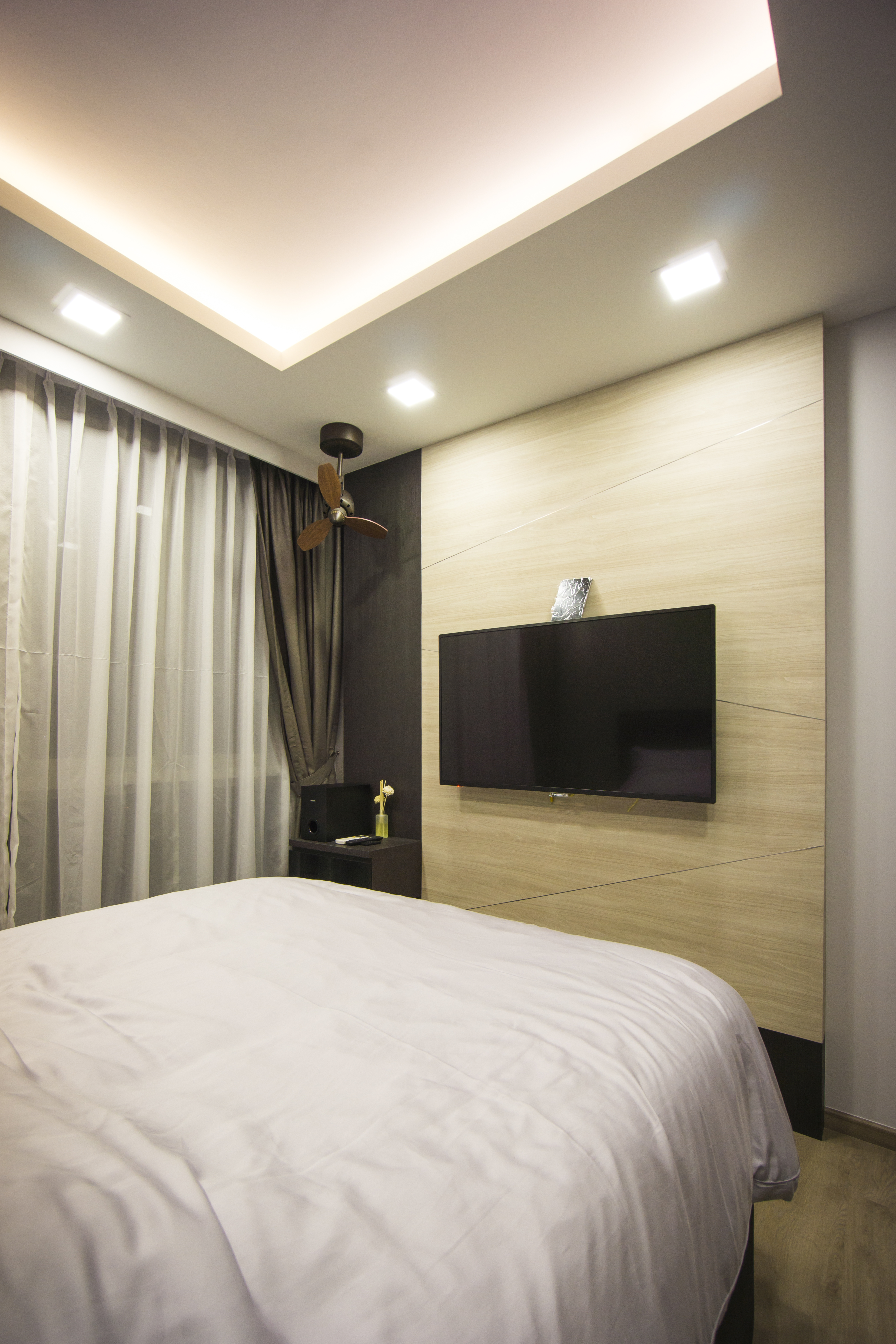 Contemporary, Modern, Scandinavian Design - Bedroom - Condominium - Design by Flo Design Pte Ltd