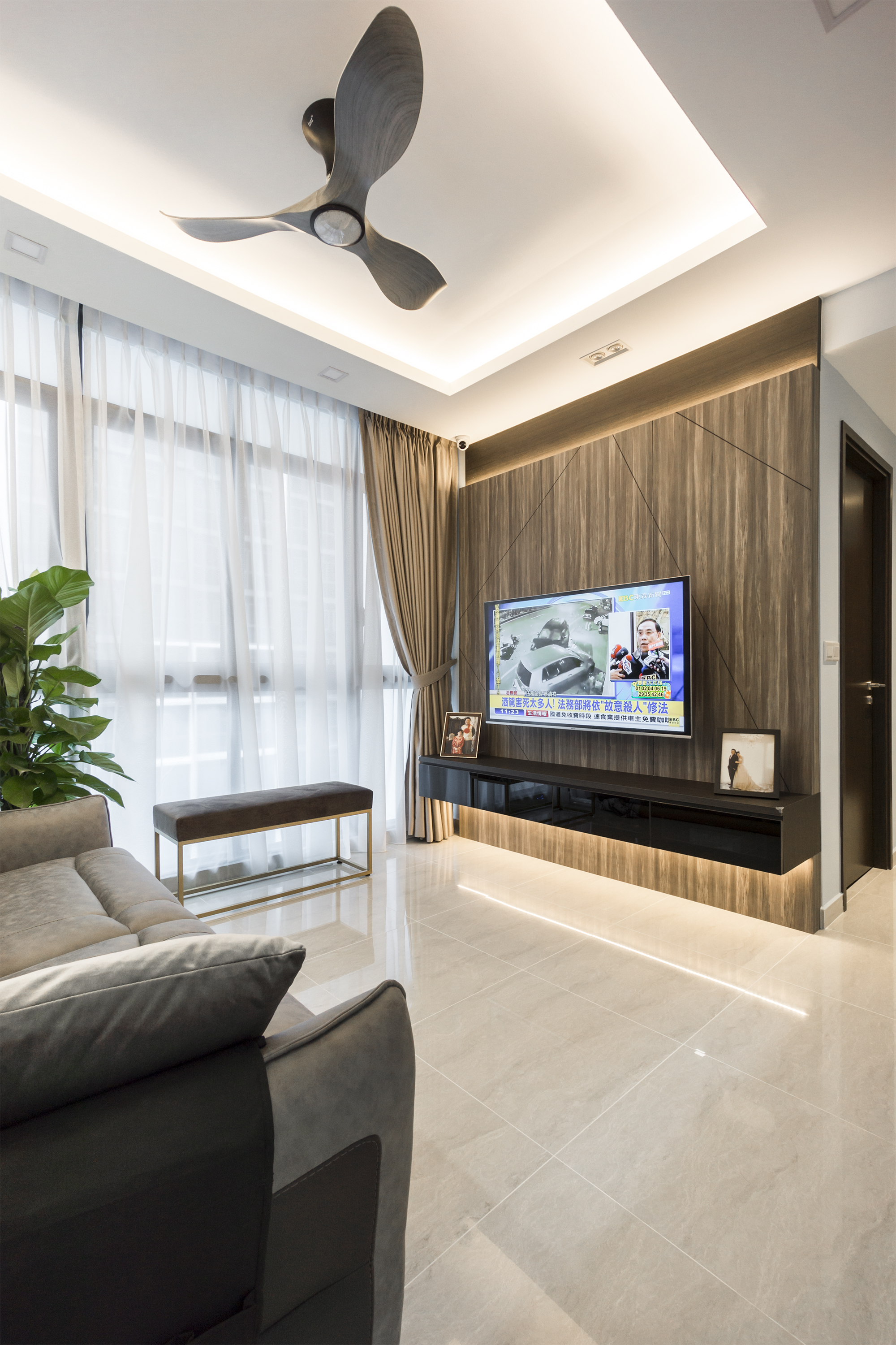 Contemporary, Minimalist, Modern Design - Living Room - Condominium - Design by Flo Design Pte Ltd