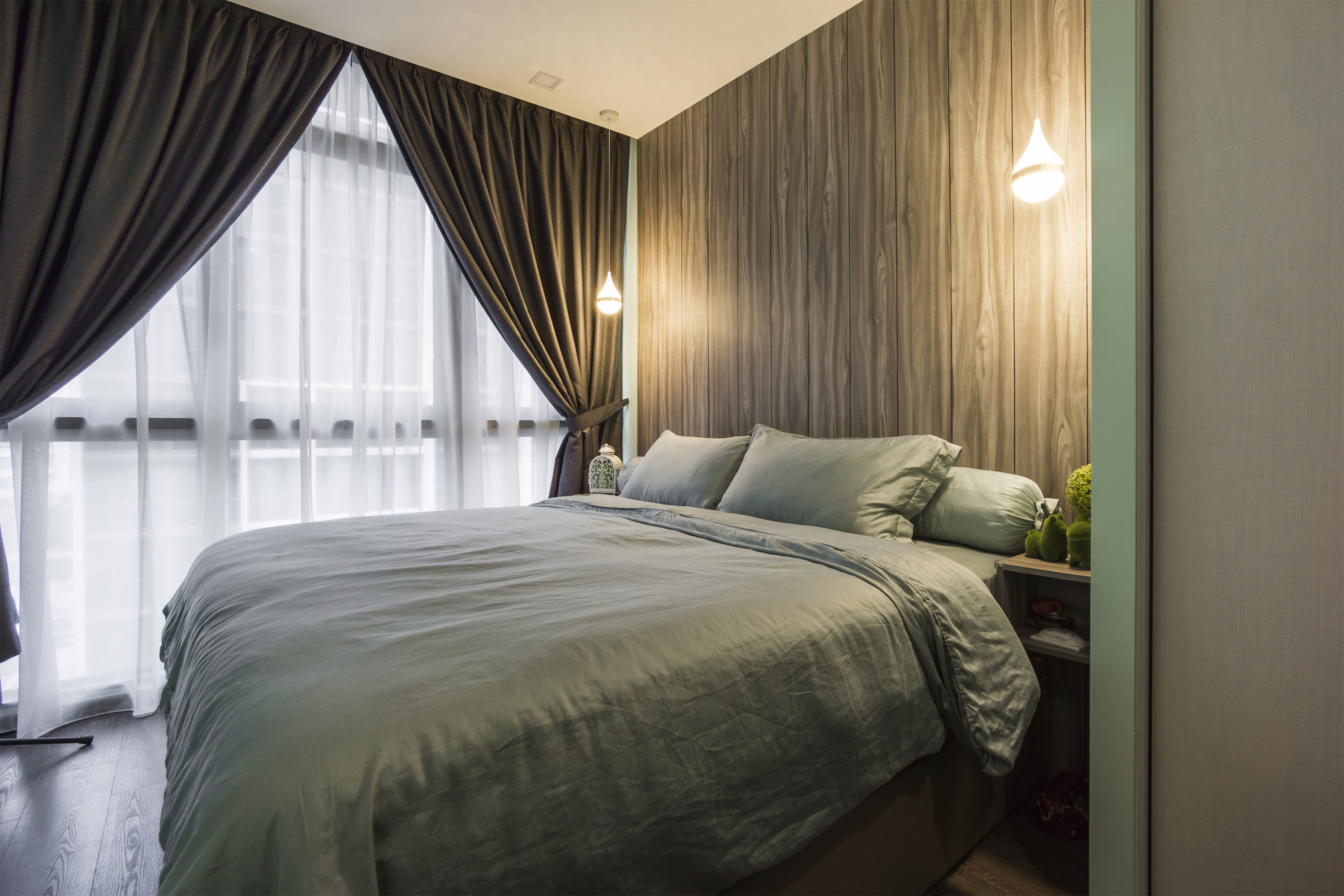 Contemporary, Minimalist, Modern Design - Bedroom - Condominium - Design by Flo Design Pte Ltd