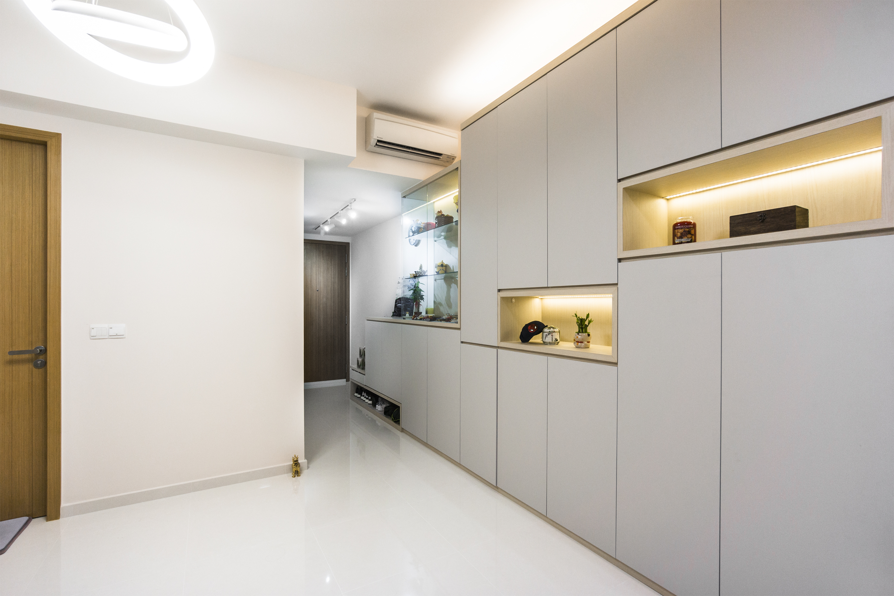 Contemporary, Minimalist, Modern Design - Living Room - Condominium - Design by Flo Design Pte Ltd