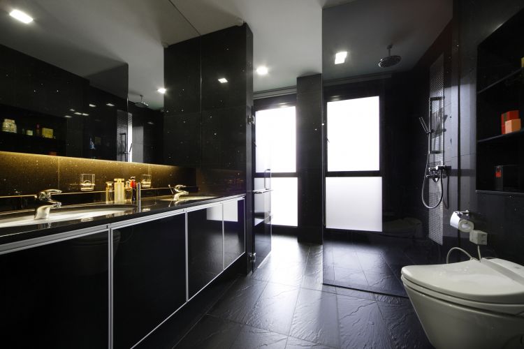 Contemporary, Modern Design - Bathroom - Landed House - Design by Fuse Concept Pte Ltd