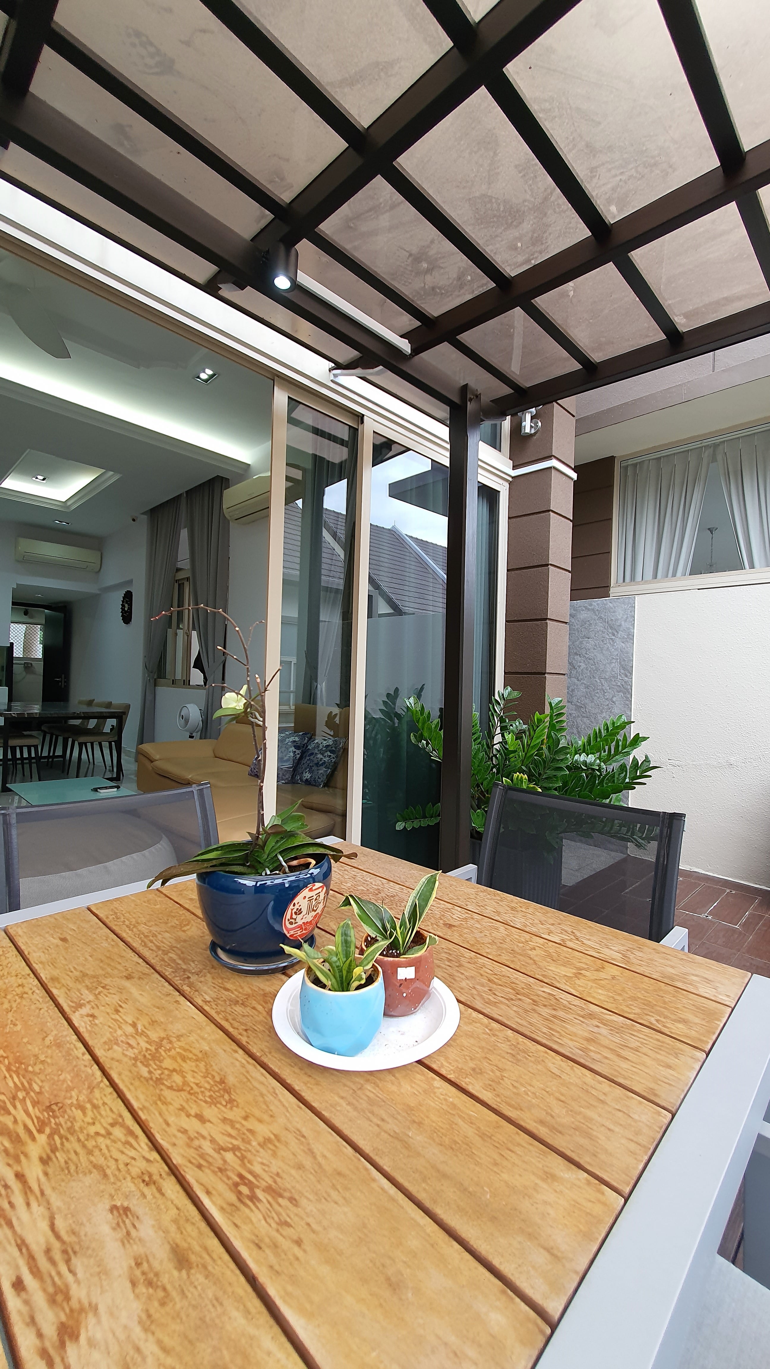 Contemporary Design - Balcony - Landed House - Design by Goodman Interior