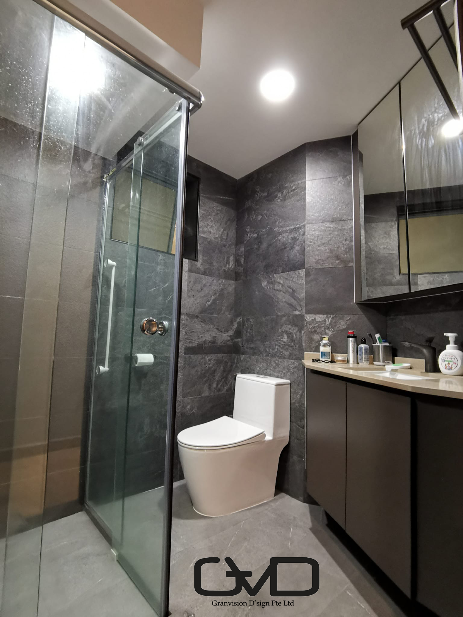 Contemporary Design - Bathroom - Condominium - Design by GranVision D'sign Pte Ltd