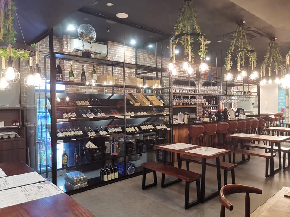 Industrial, Retro Design -  - Retail - Design by GranVision D'sign Pte Ltd