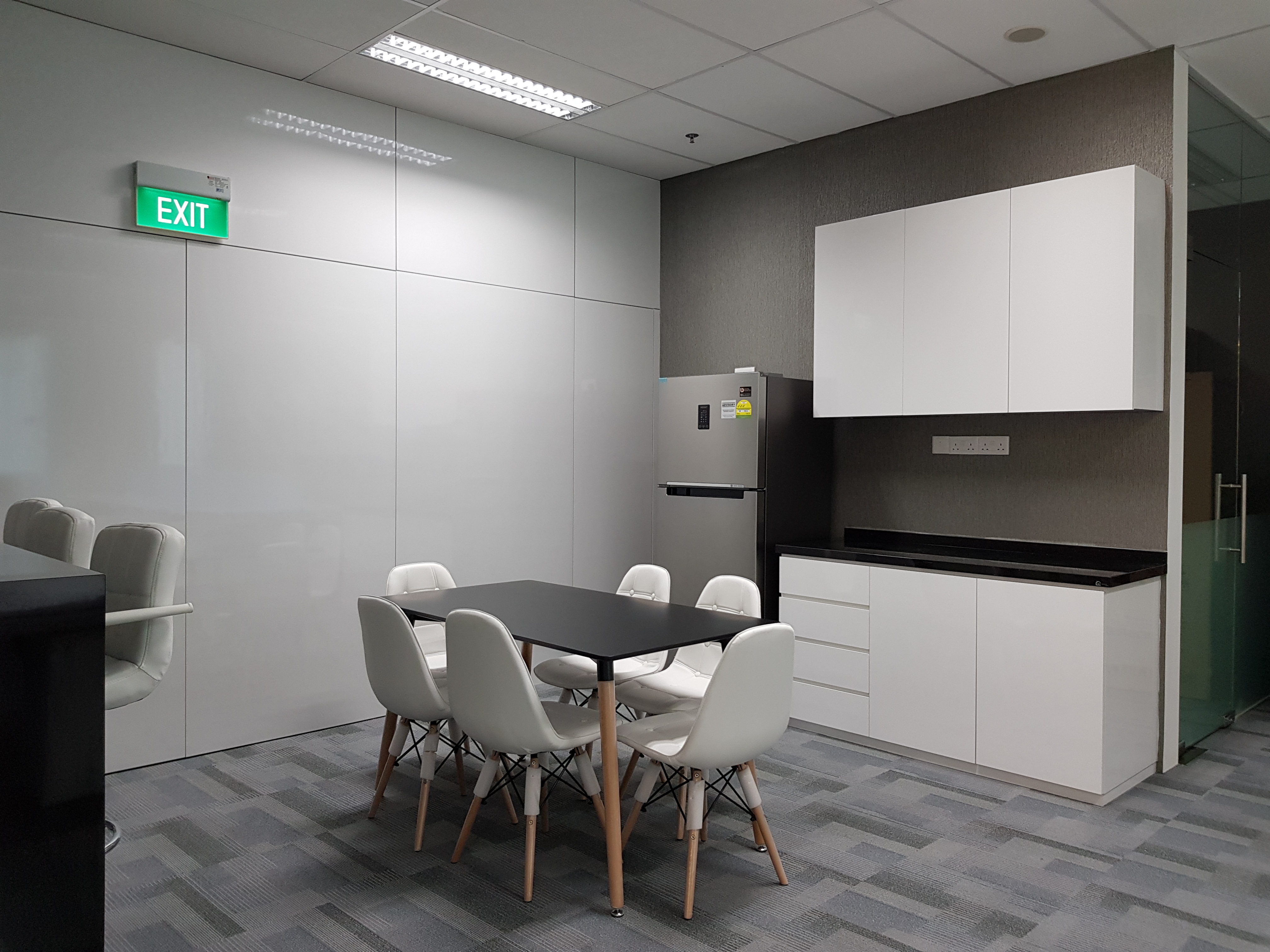 Minimalist, Modern Design - Commercial - Office - Design by GranVision D'sign Pte Ltd