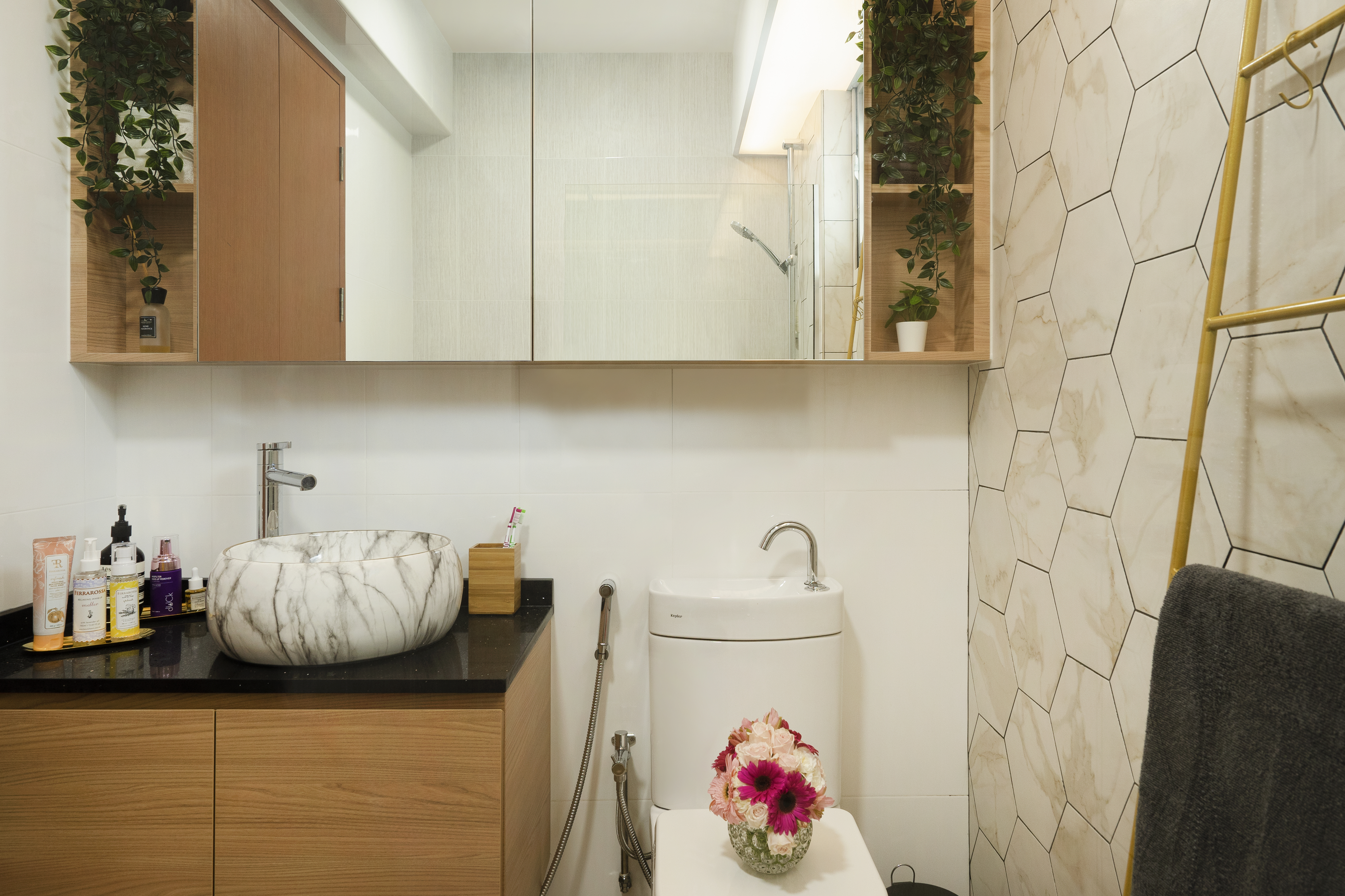 Contemporary Design - Bathroom - HDB 4 Room - Design by Great Oasis Interior Design