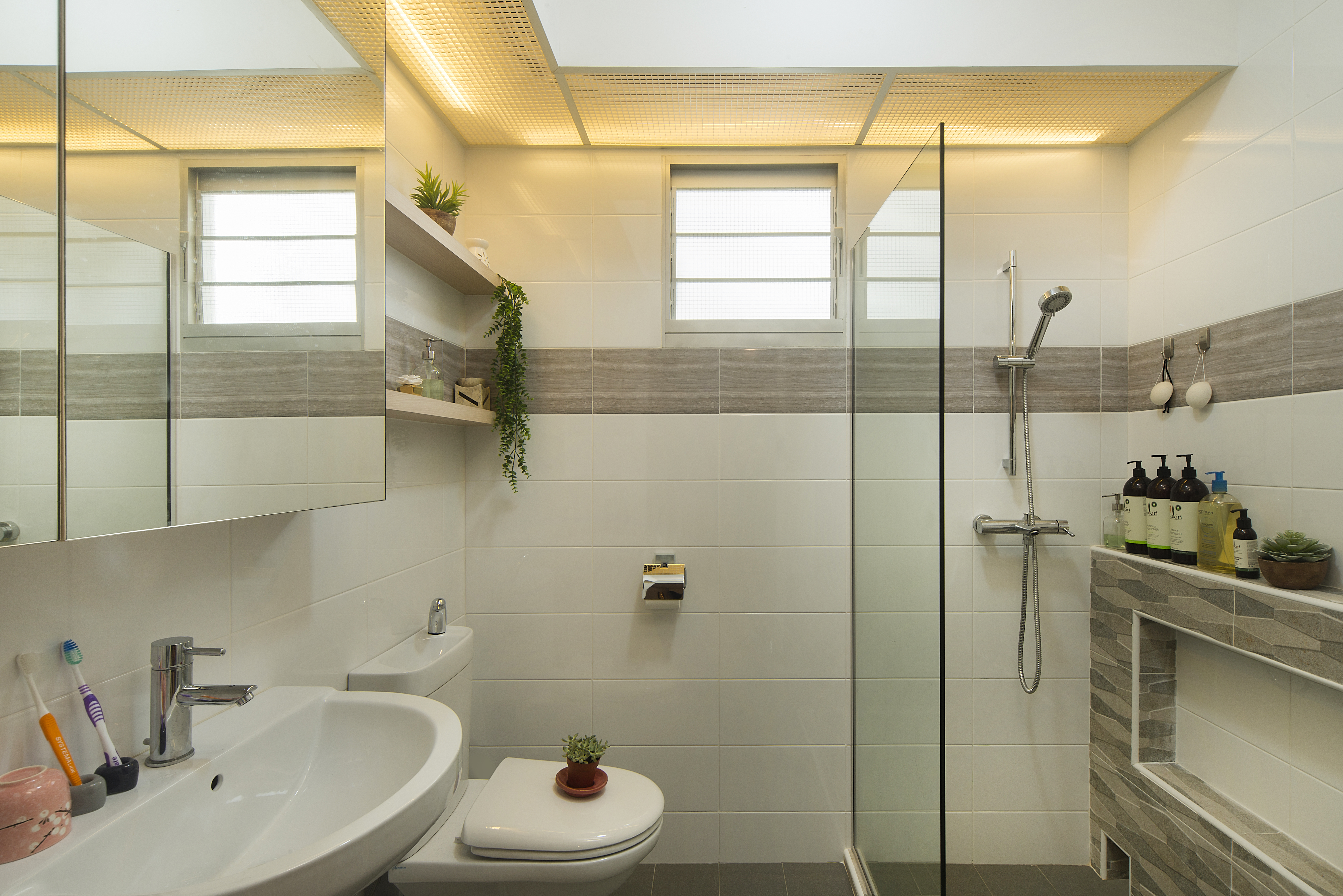 Minimalist Design - Bathroom - HDB 4 Room - Design by Great Oasis Interior Design