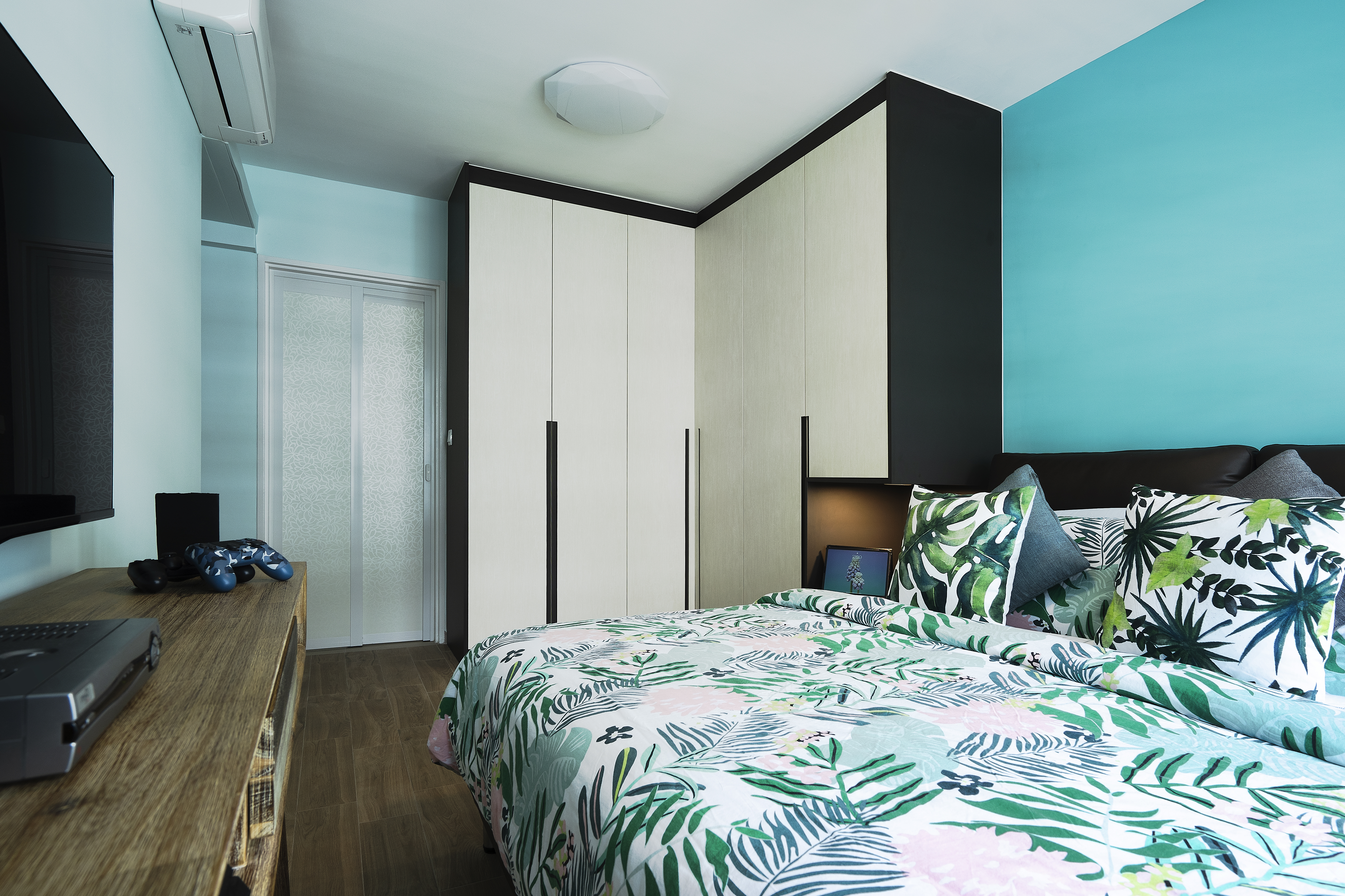 Contemporary, Modern, Tropical Design - Bedroom - HDB 5 Room - Design by Great Oasis Interior Design