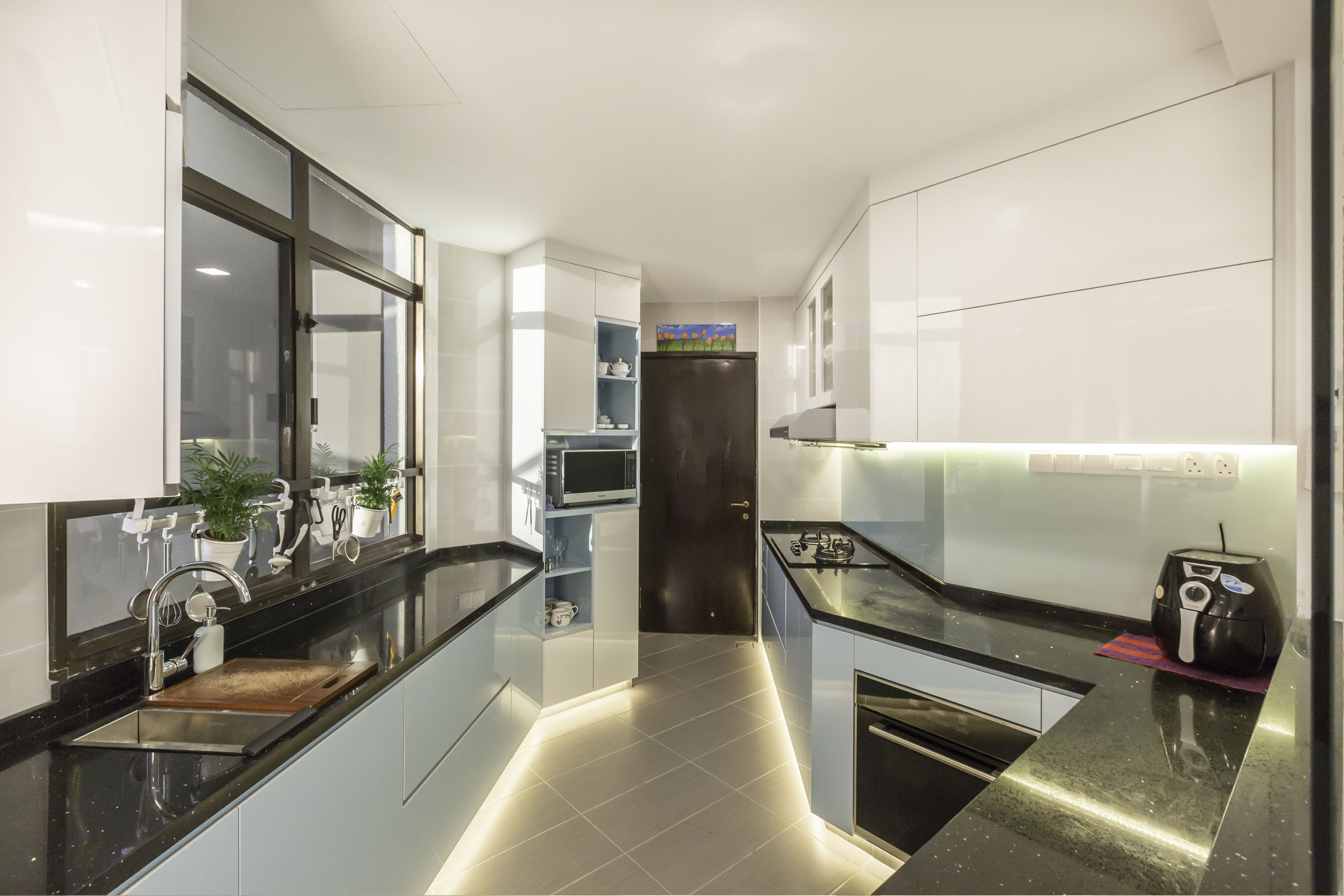 Contemporary Design - Kitchen - Condominium - Design by Home Concepts Interior & Design Pte Ltd