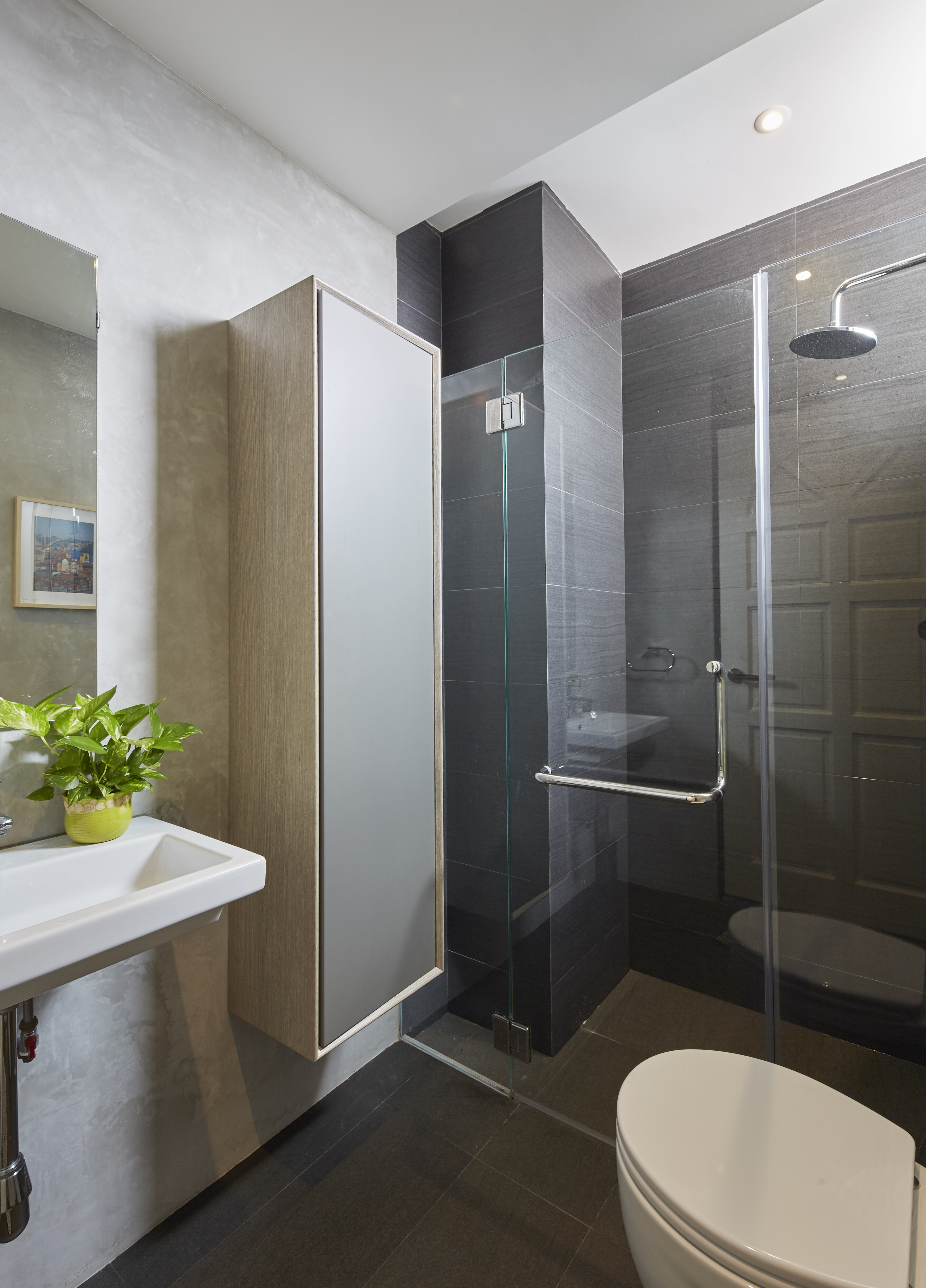 Industrial Design - Bathroom - Condominium - Design by Home Design Base