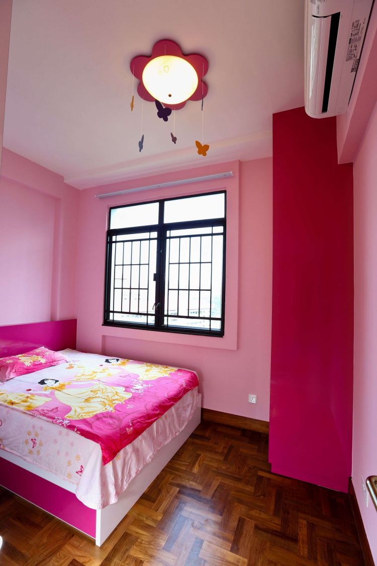 Classical, Victorian Design - Bedroom - Condominium - Design by Hwa Li Design & Build Pte Ltd