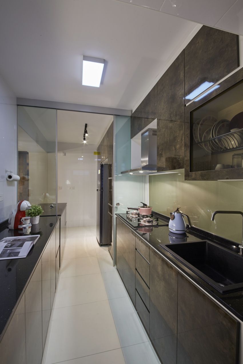 Modern, Resort, Tropical Design - Kitchen - HDB 5 Room - Design by I-chapter Pte Ltd