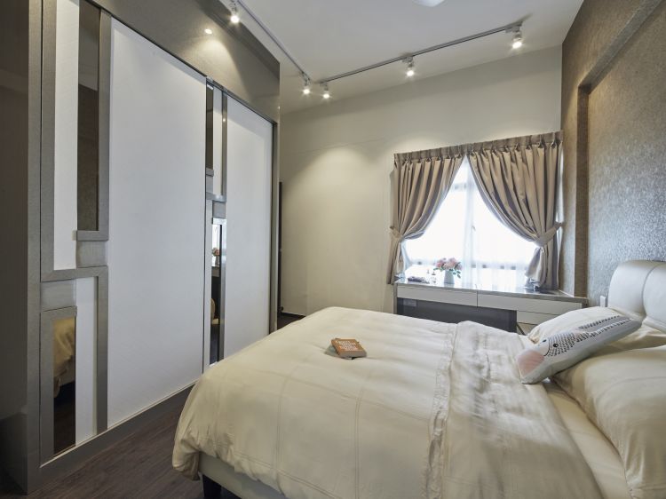 Contemporary Design - Bedroom -  - Design by I-chapter Pte Ltd