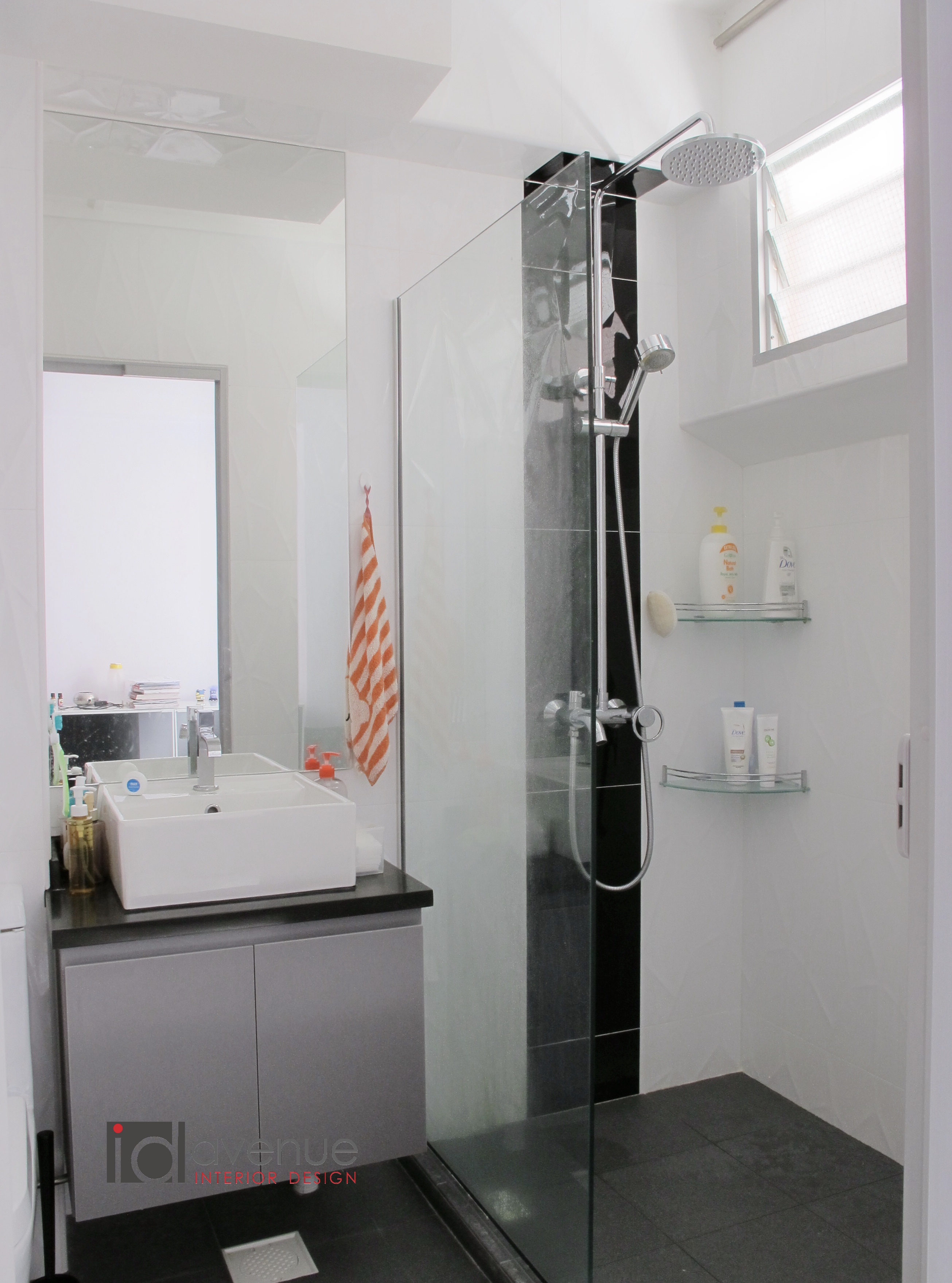 Contemporary, Modern Design - Bathroom - HDB 4 Room - Design by ID Avenue Pte Ltd (Interior Design Avenue)