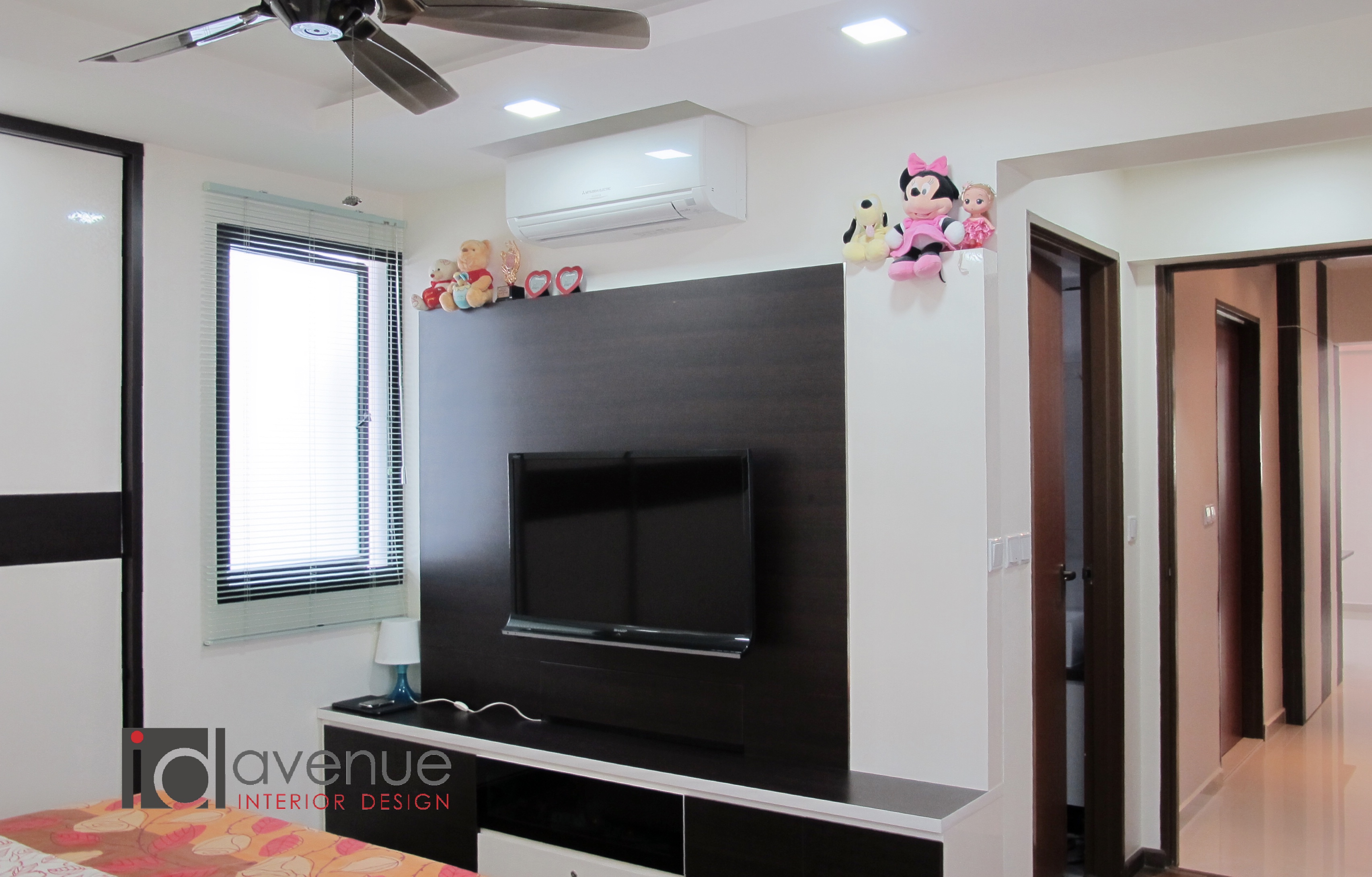 Contemporary, Modern Design - Bedroom - HDB 5 Room - Design by ID Avenue Pte Ltd (Interior Design Avenue)